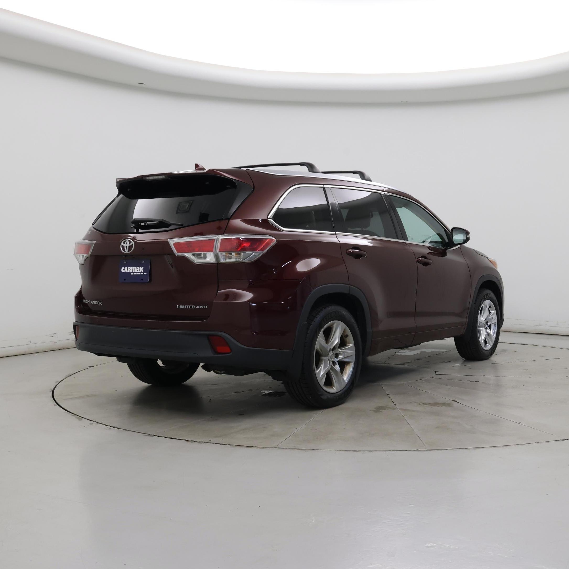 Thumbnail: 2015 Toyota Highlander - 8