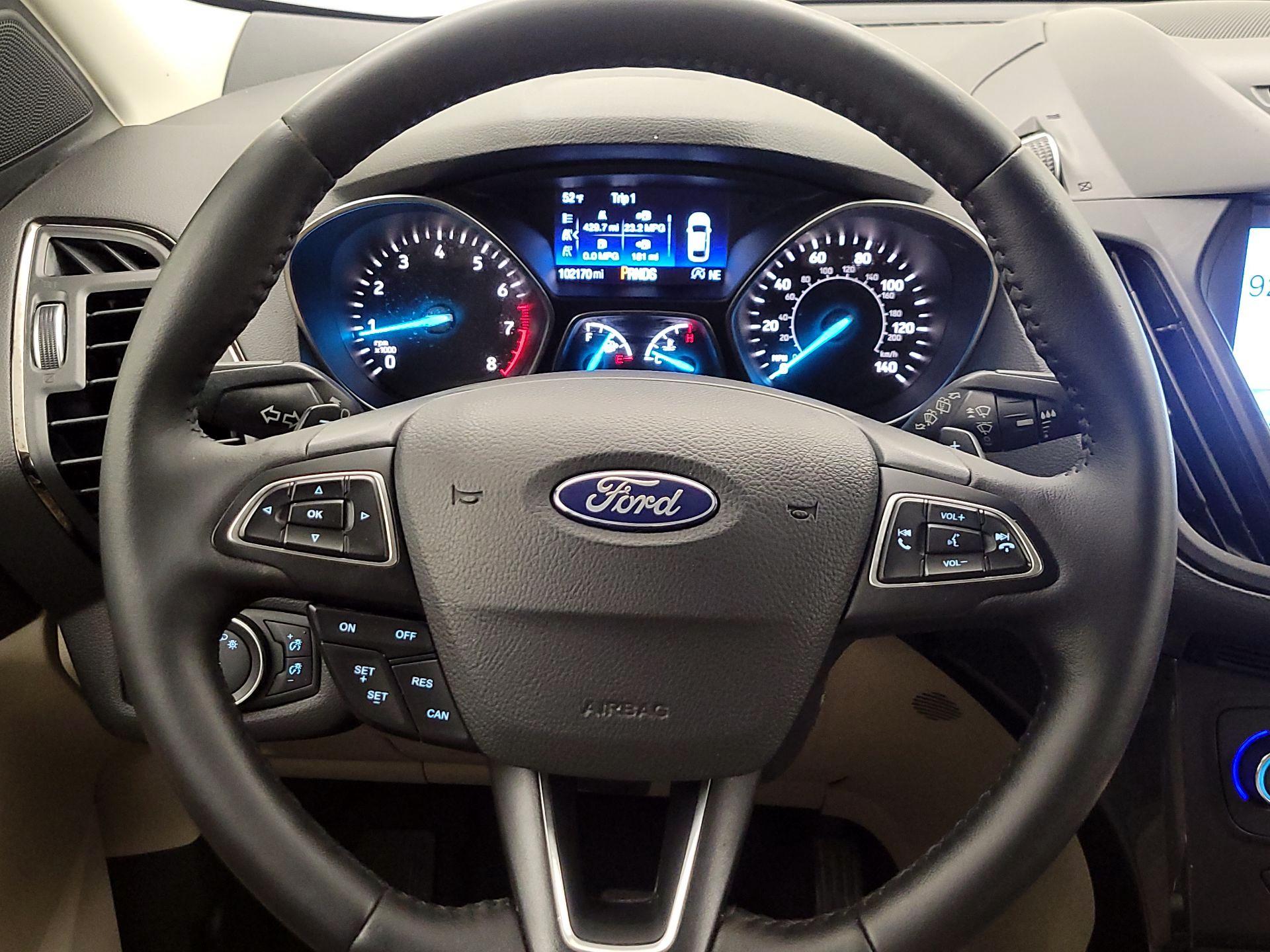 Thumbnail: 2017 Ford Escape - 10