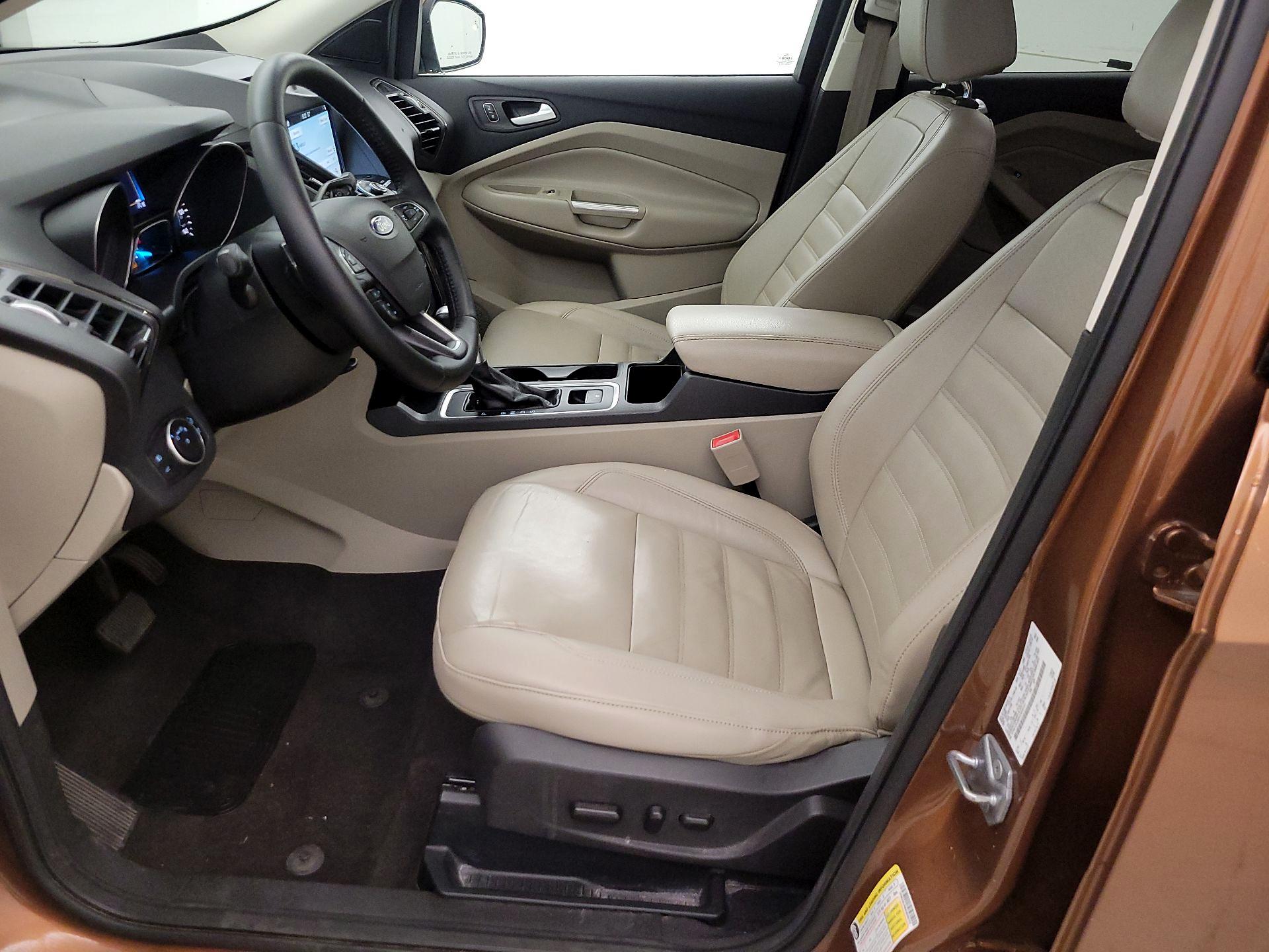 Thumbnail: 2017 Ford Escape - 11