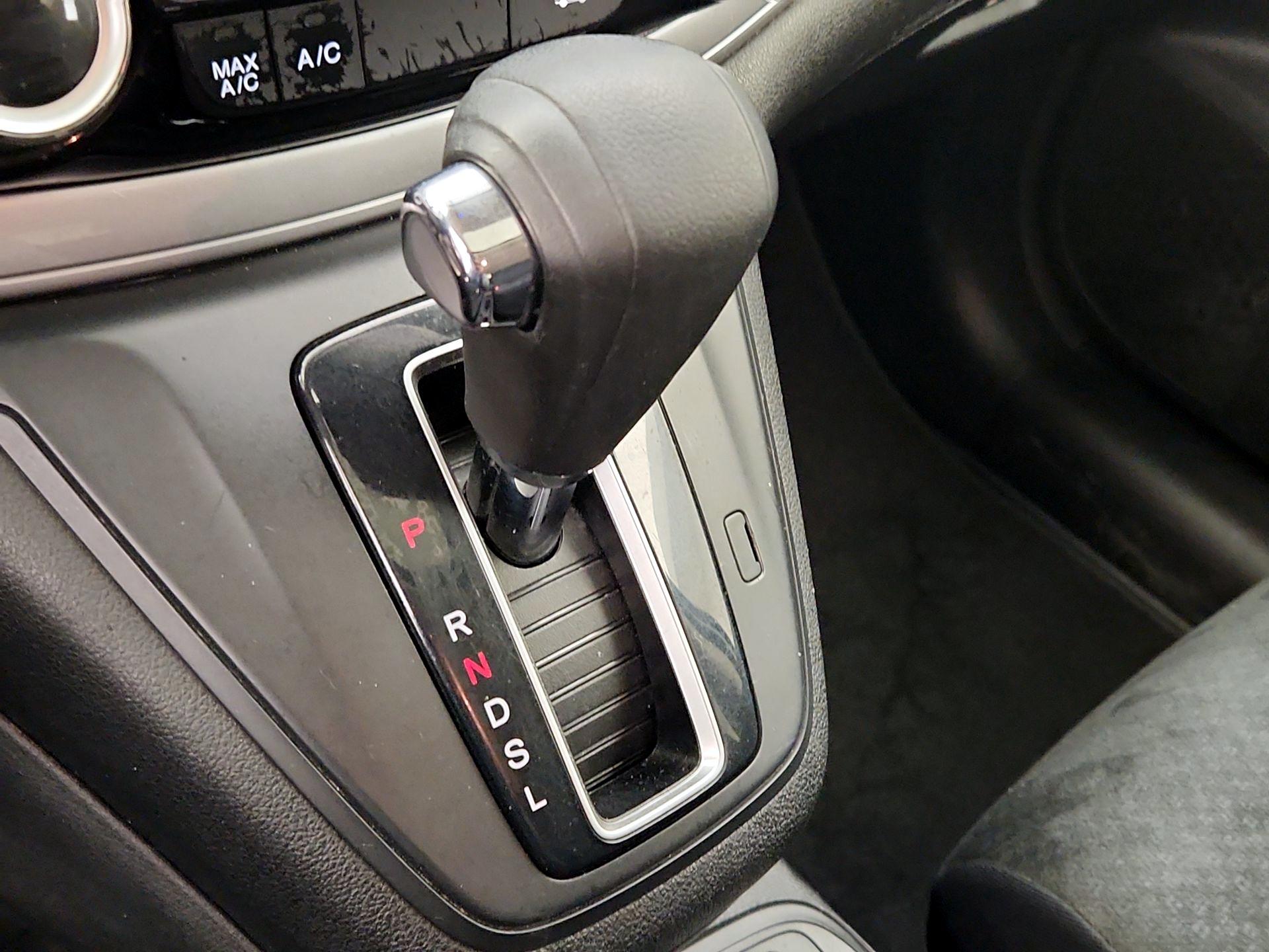 Thumbnail: 2015 Honda CR-V - 17