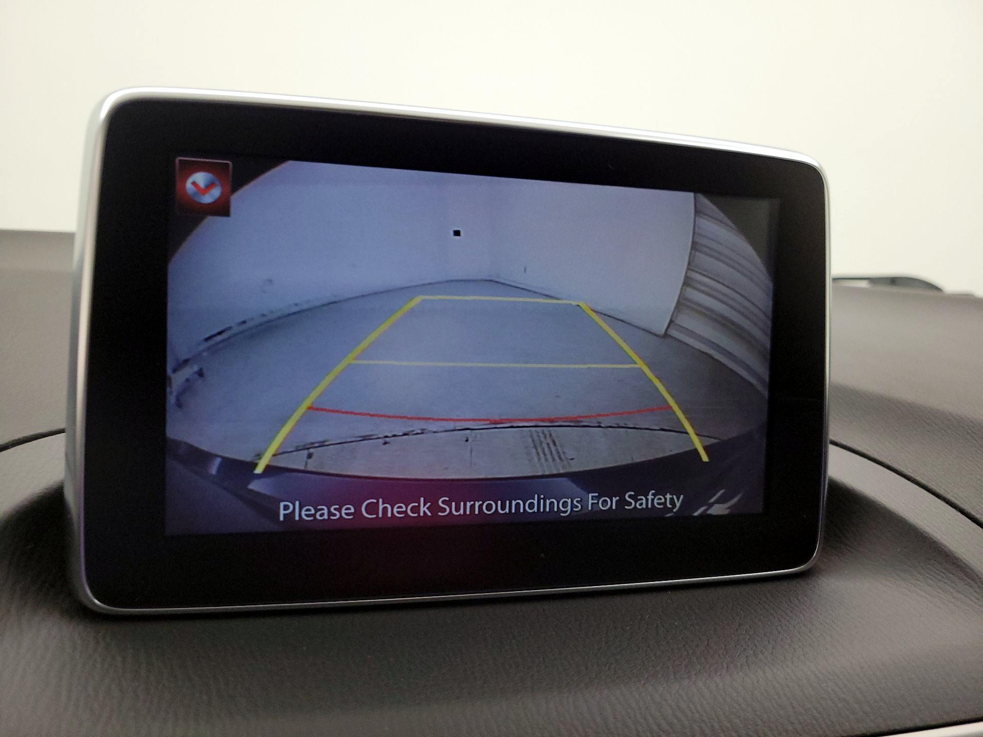 Thumbnail: 2016 Mazda Mazda3 - 14