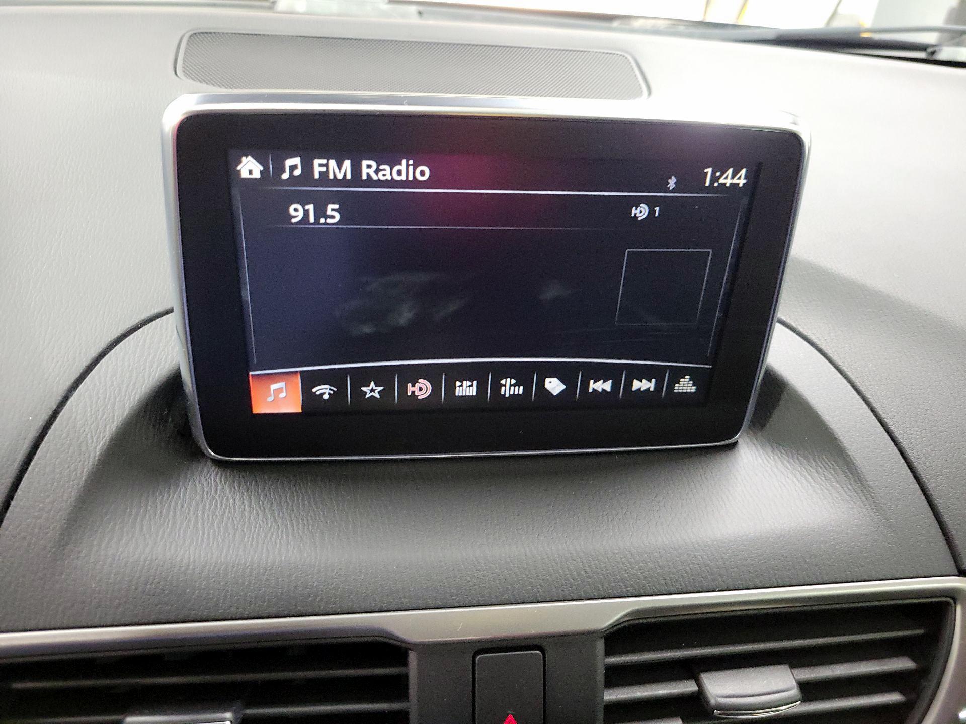 Thumbnail: 2016 Mazda Mazda3 - 15