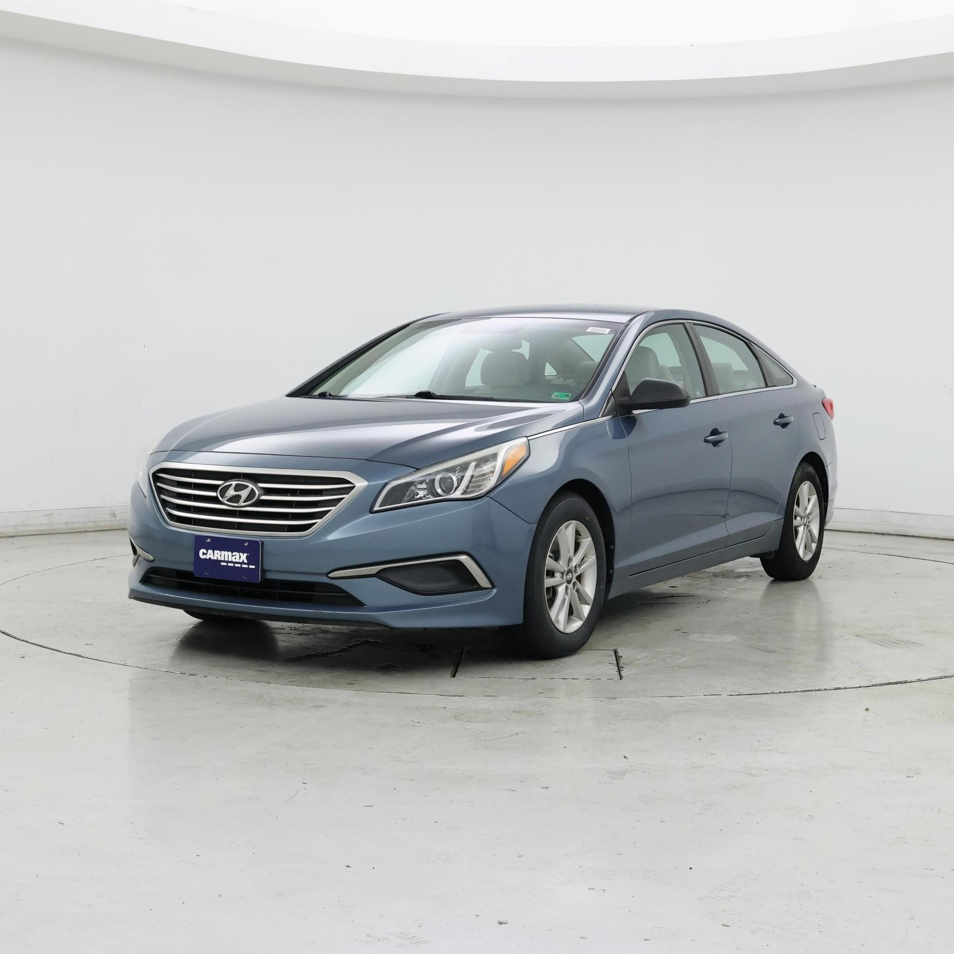 Thumbnail: 2016 Hyundai Sonata - 4