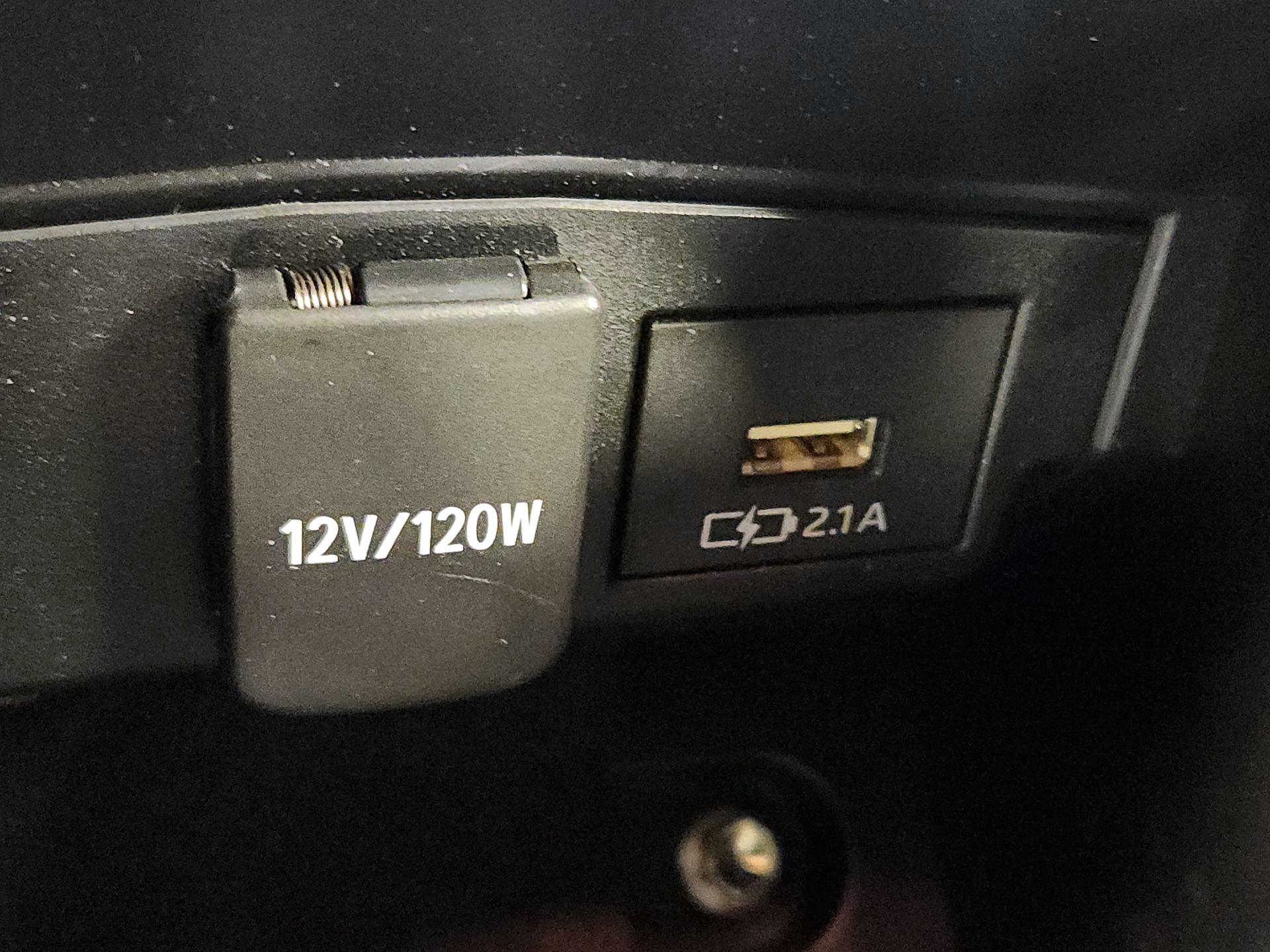 Thumbnail: 2021 Toyota Corolla - 18