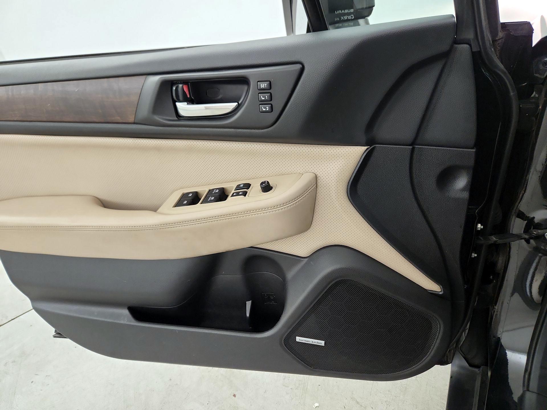 Thumbnail: 2016 Subaru Outback - 12