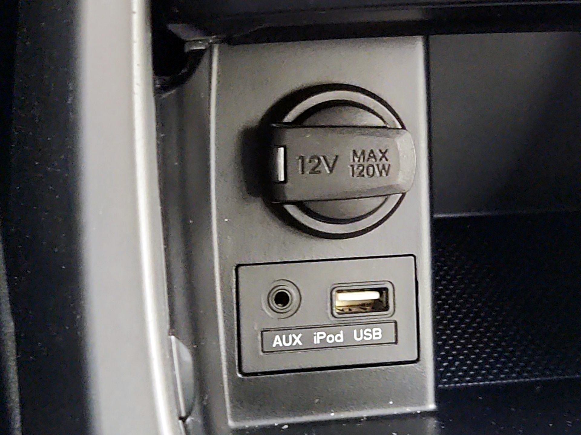 Thumbnail: 2016 Hyundai Elantra - 17