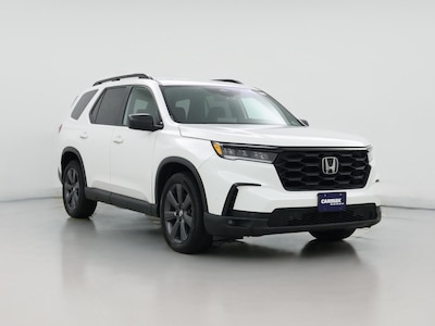 White 2023 Honda Pilot Sport