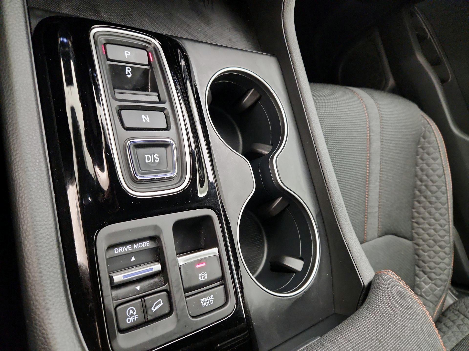 Thumbnail: 2023 Honda Pilot - 17