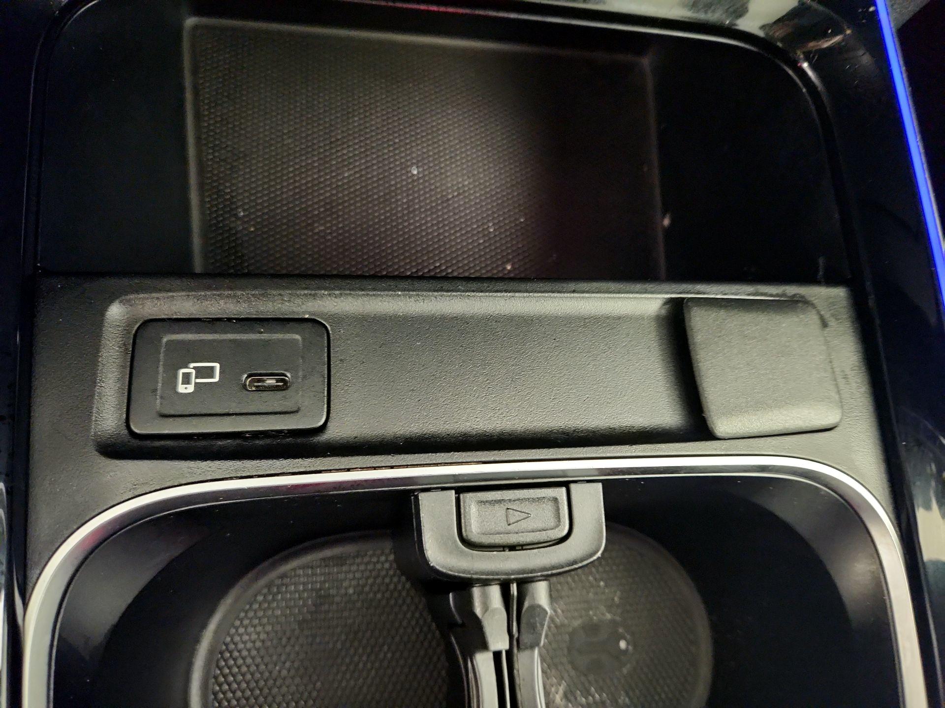 Thumbnail: 2022 Mercedes-Benz GLA - 18