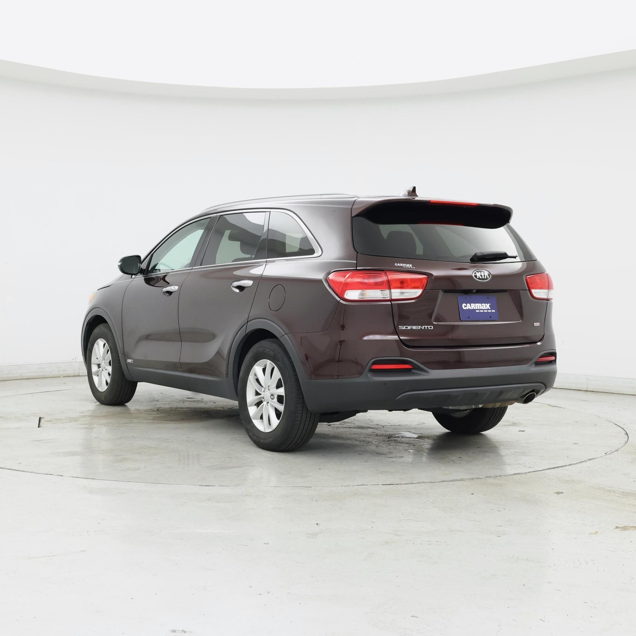 Thumbnail: 2016 Kia Sorento - 2