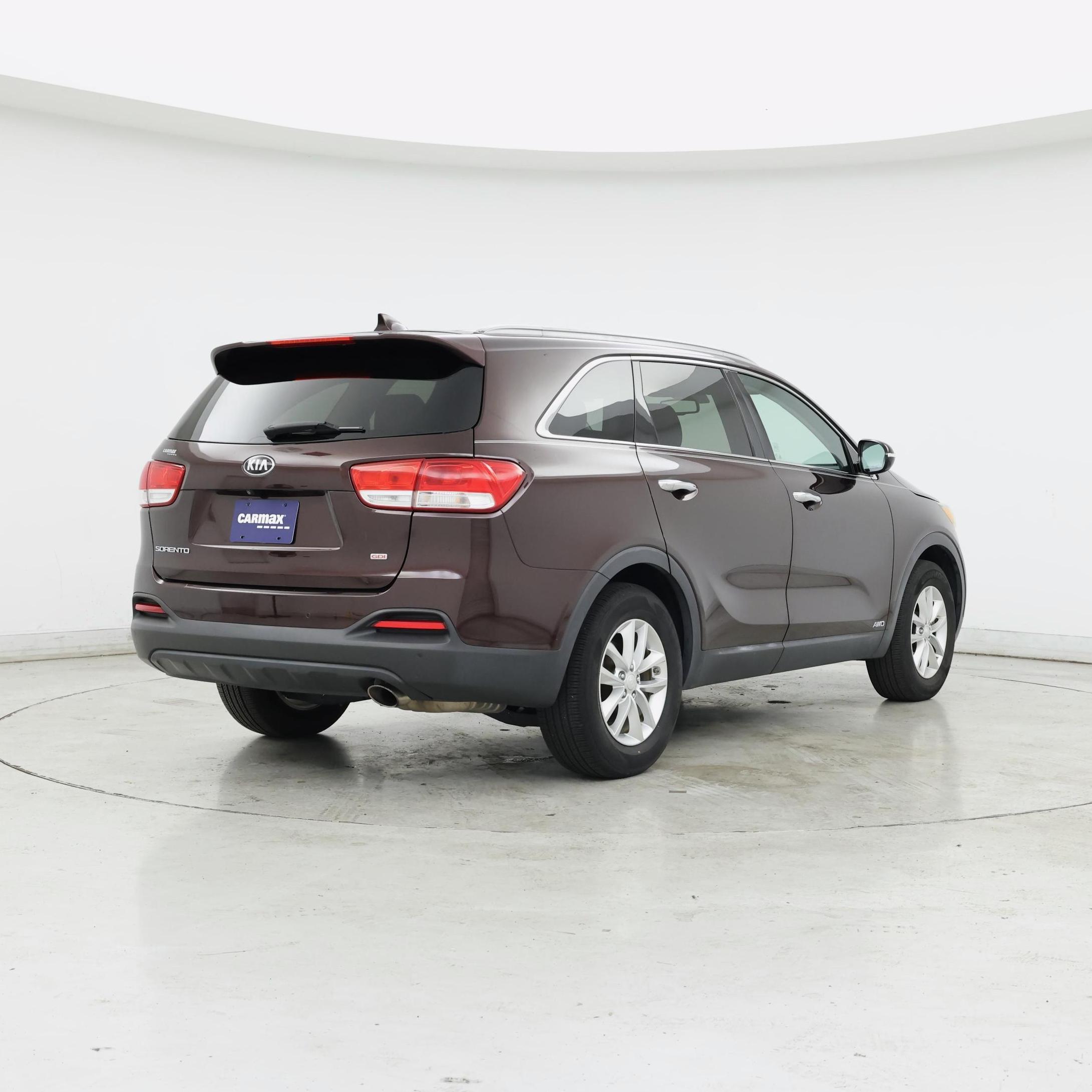 Thumbnail: 2016 Kia Sorento - 8