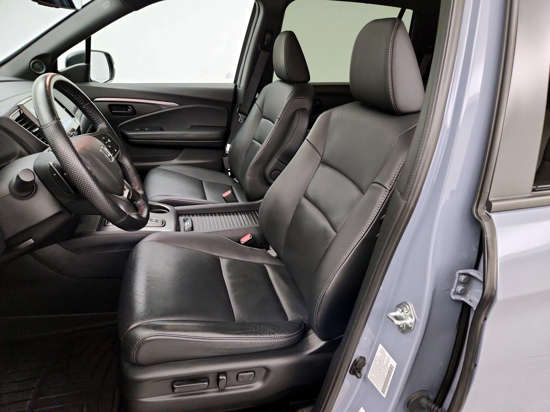 Thumbnail: 2022 Honda Passport - 11