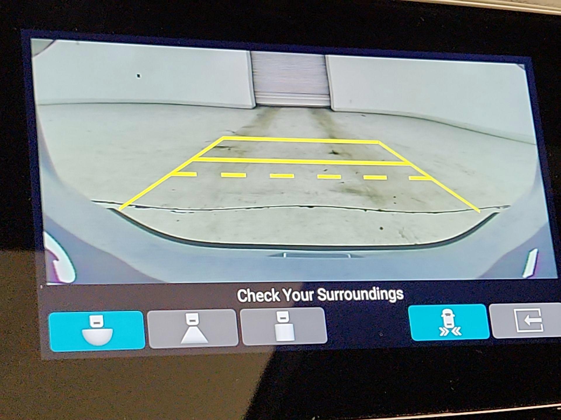 Thumbnail: 2022 Honda Passport - 14