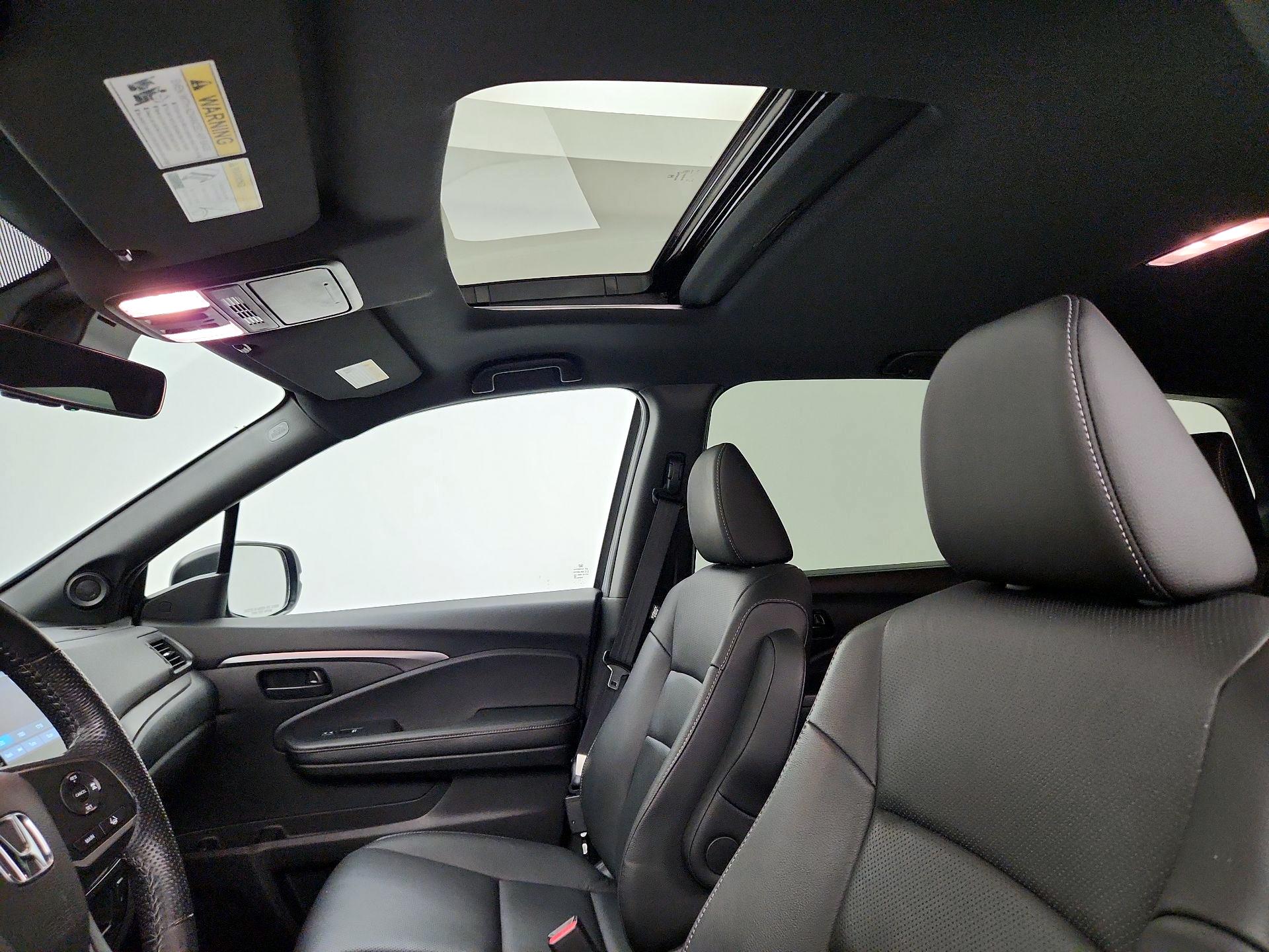 Thumbnail: 2022 Honda Passport - 19