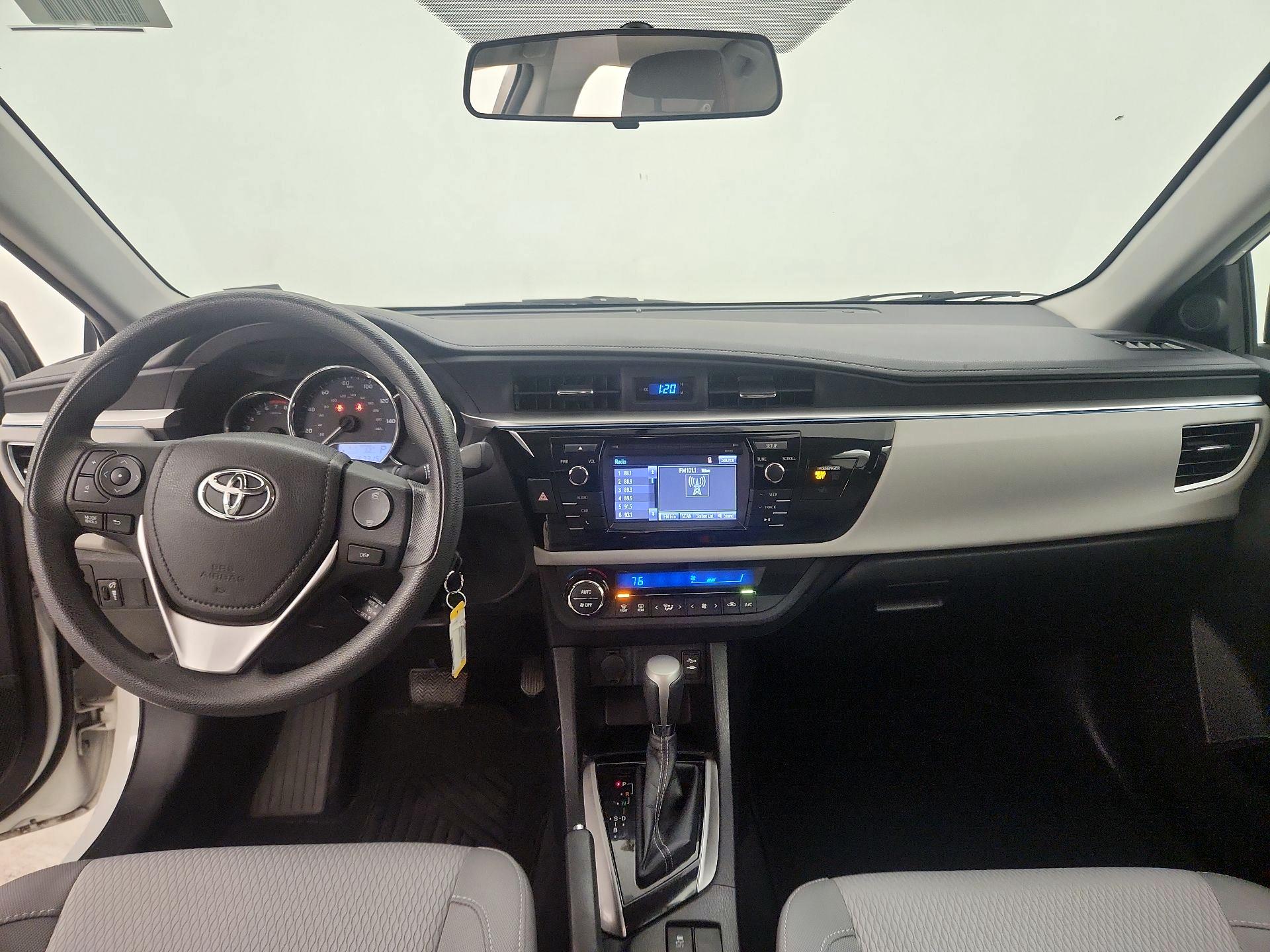 Thumbnail: 2014 Toyota Corolla - 9