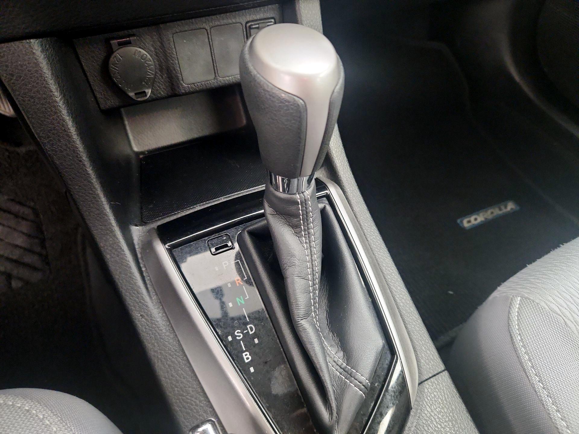 Thumbnail: 2014 Toyota Corolla - 17