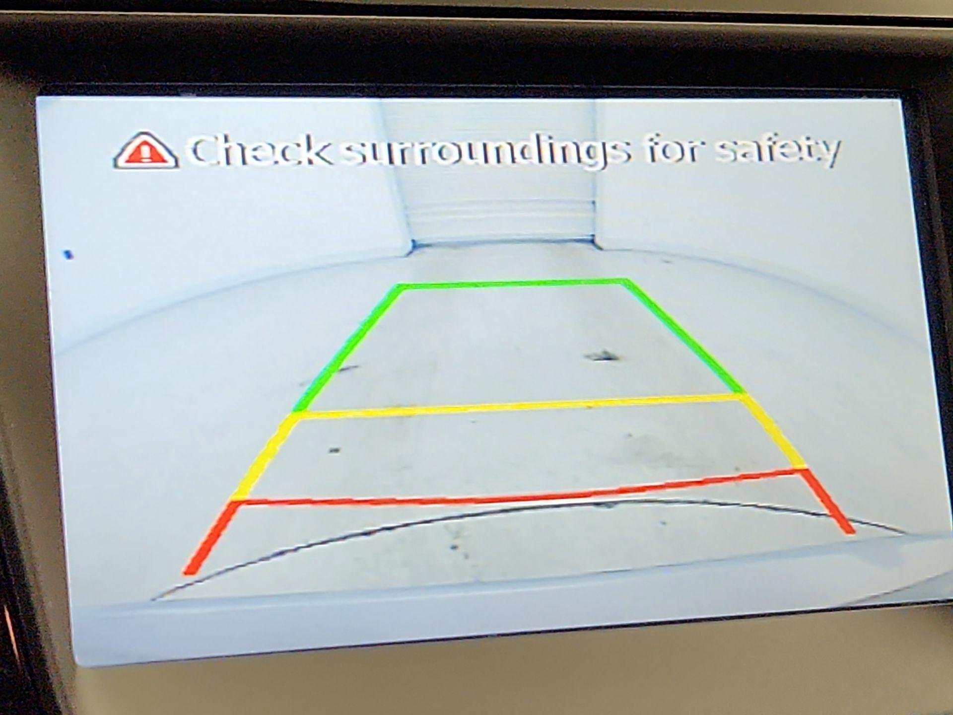 Thumbnail: 2015 Hyundai Elantra - 14