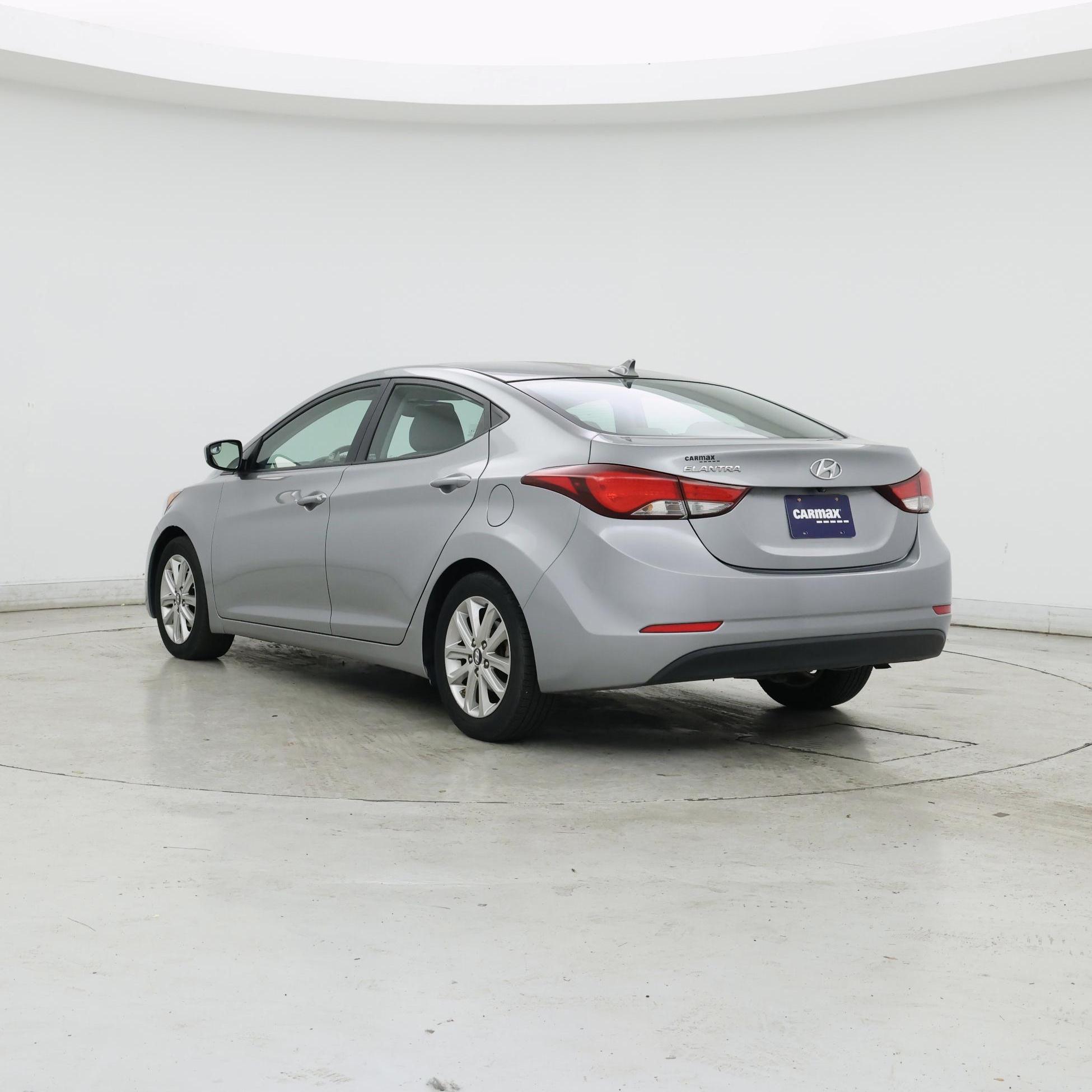 Thumbnail: 2015 Hyundai Elantra - 2