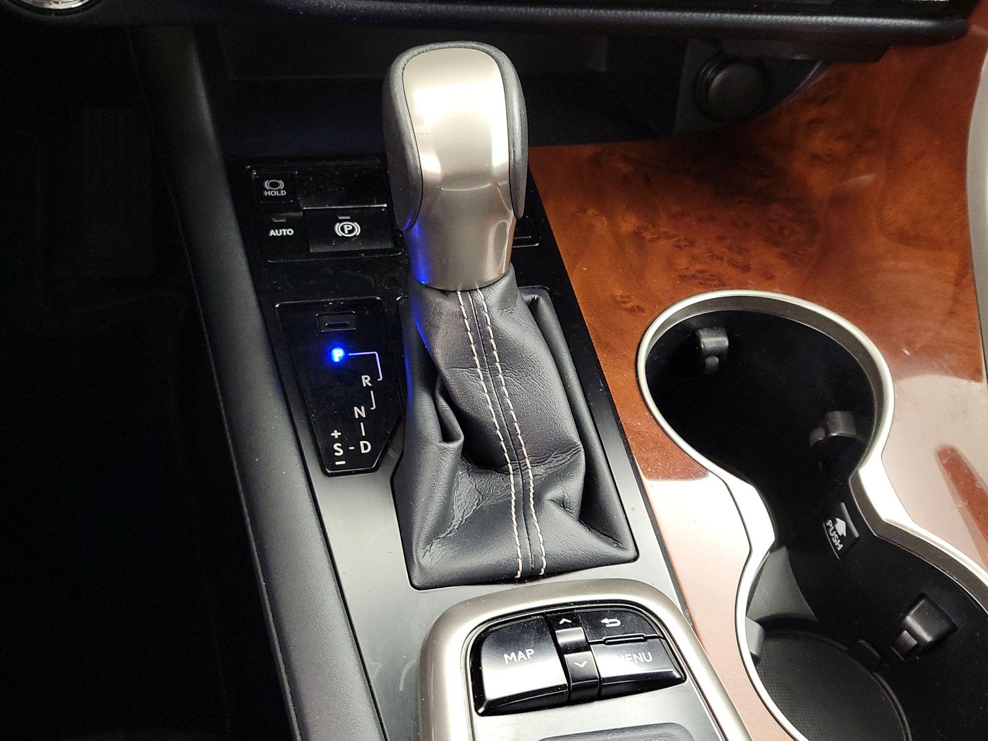 Thumbnail: 2018 Lexus RX - 18