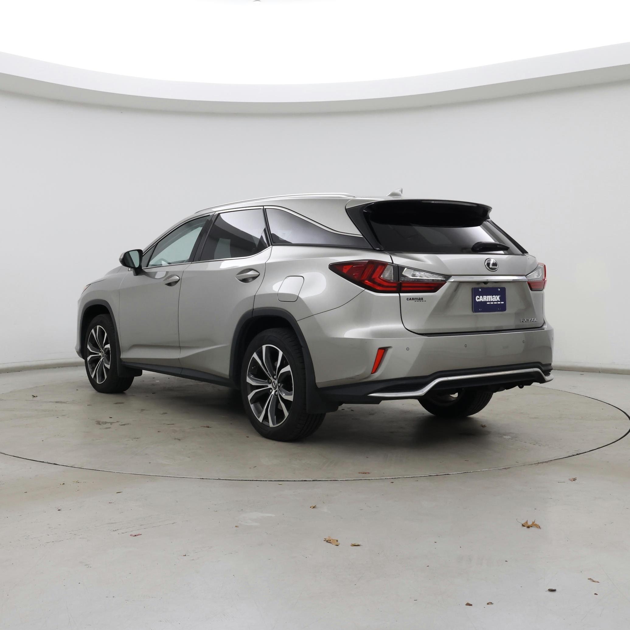 Thumbnail: 2018 Lexus RX - 2