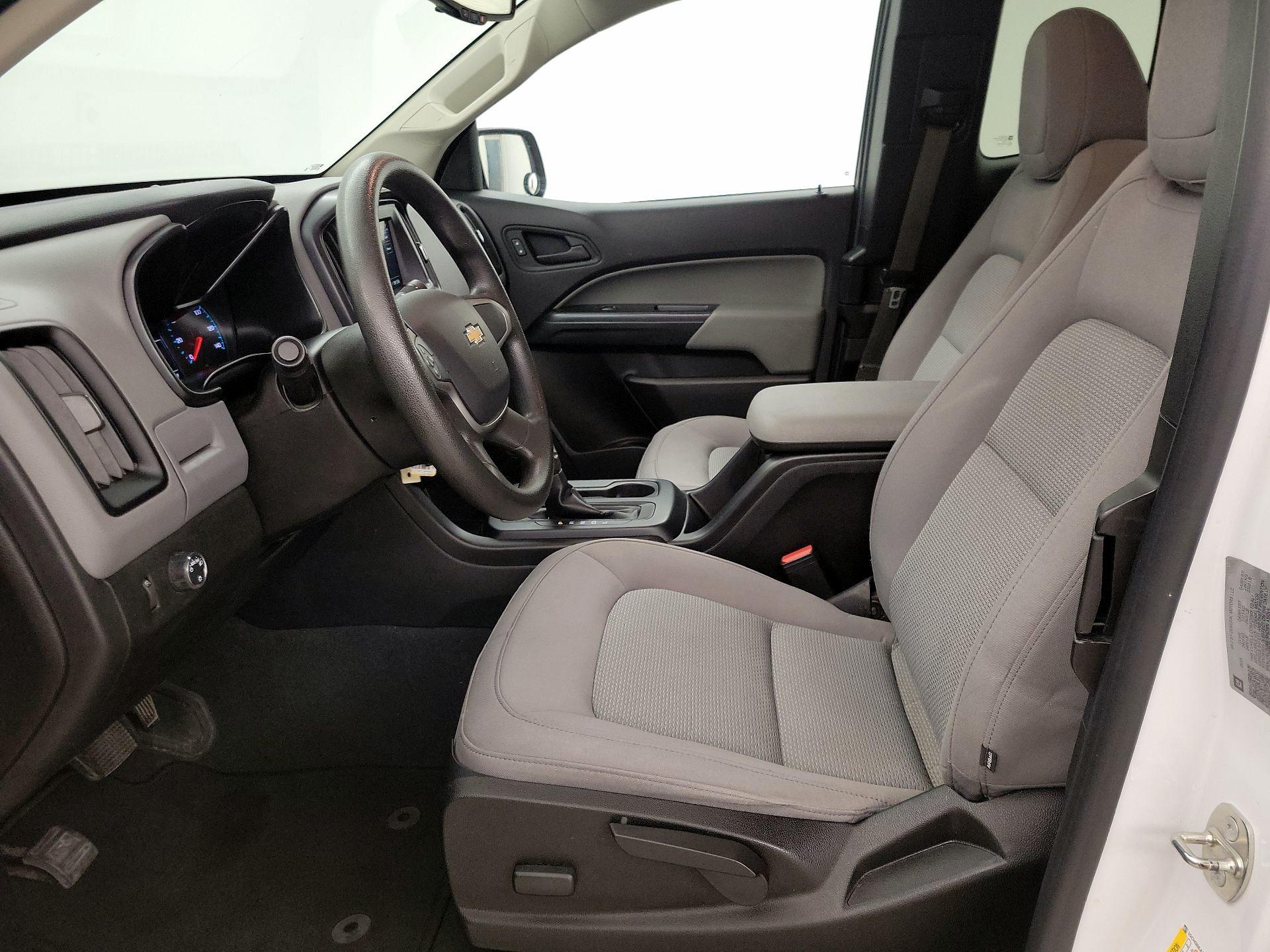 Thumbnail: 2019 Chevrolet Colorado - 11