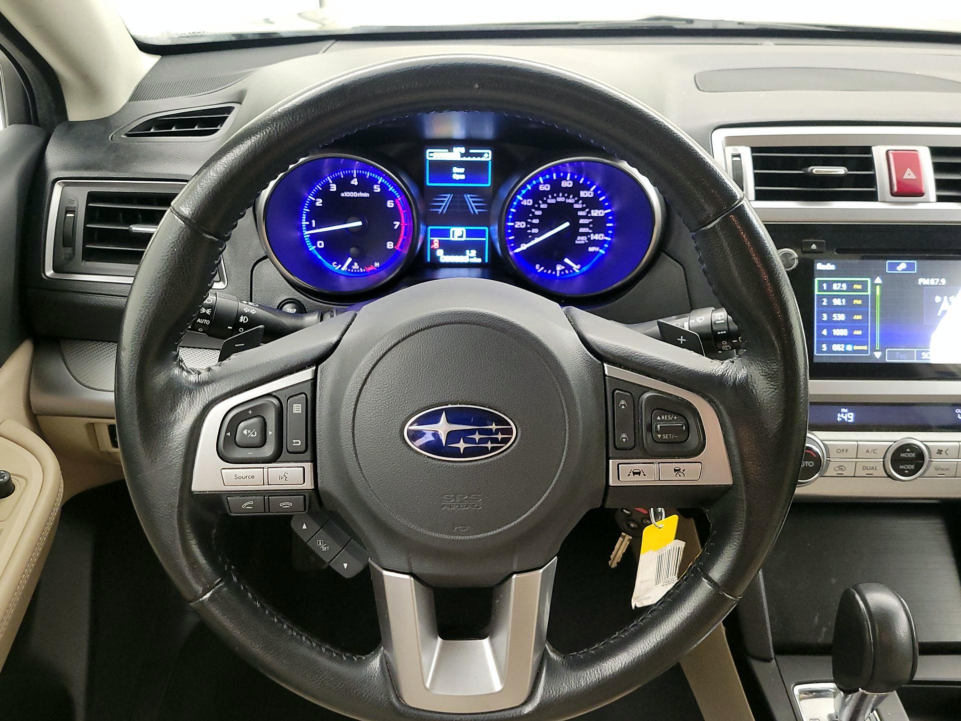 Thumbnail: 2016 Subaru Outback - 10