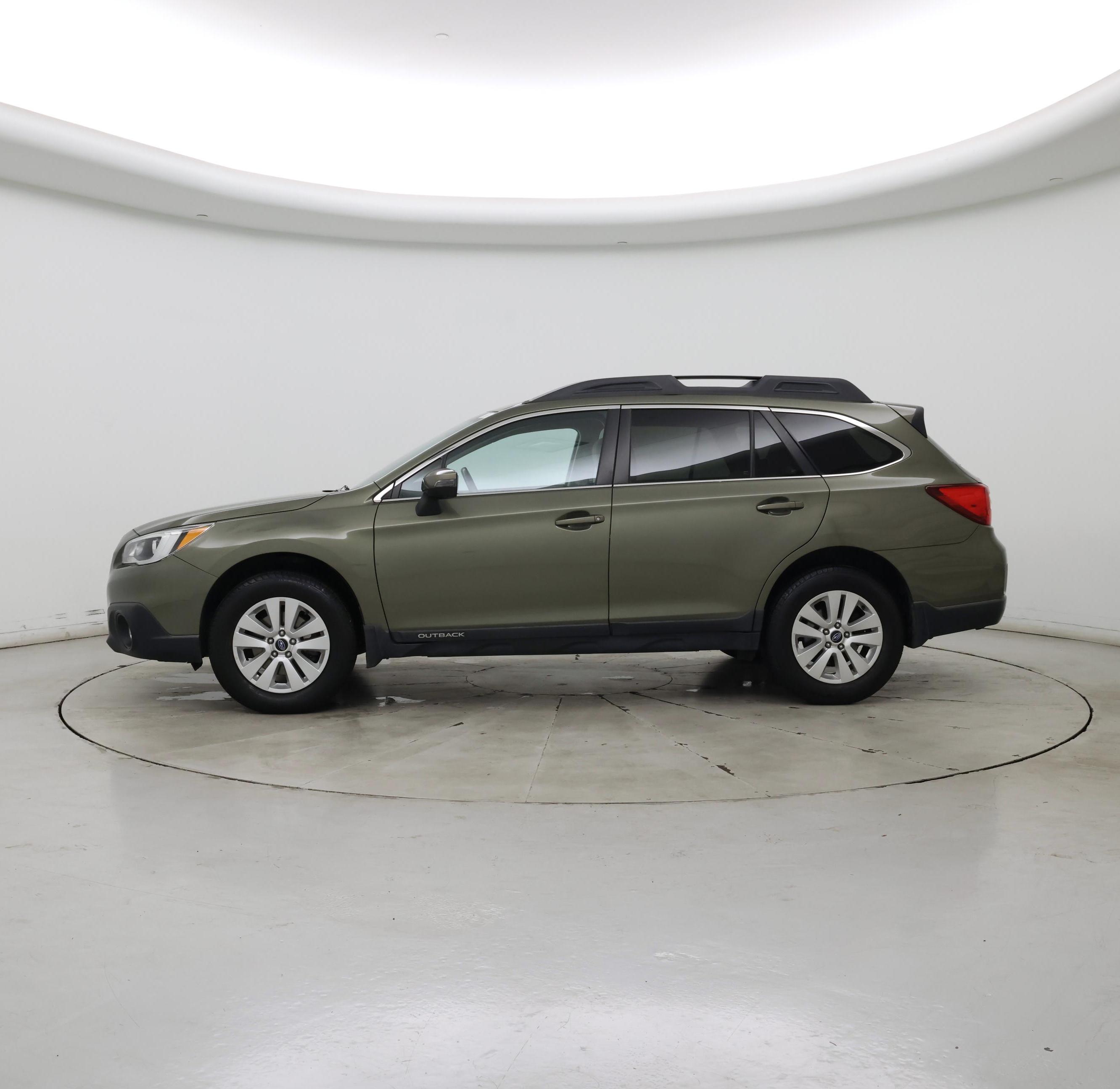 Thumbnail: 2016 Subaru Outback - 3