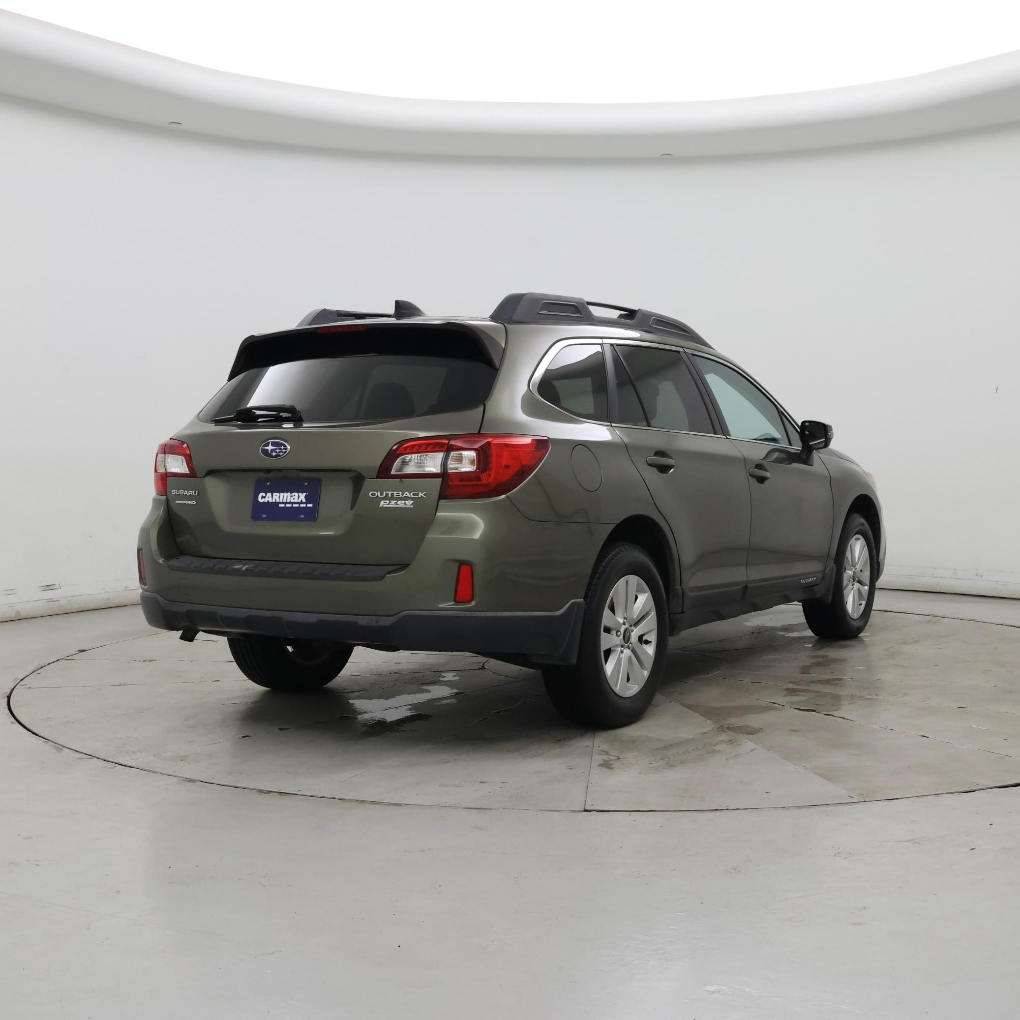 Thumbnail: 2016 Subaru Outback - 8