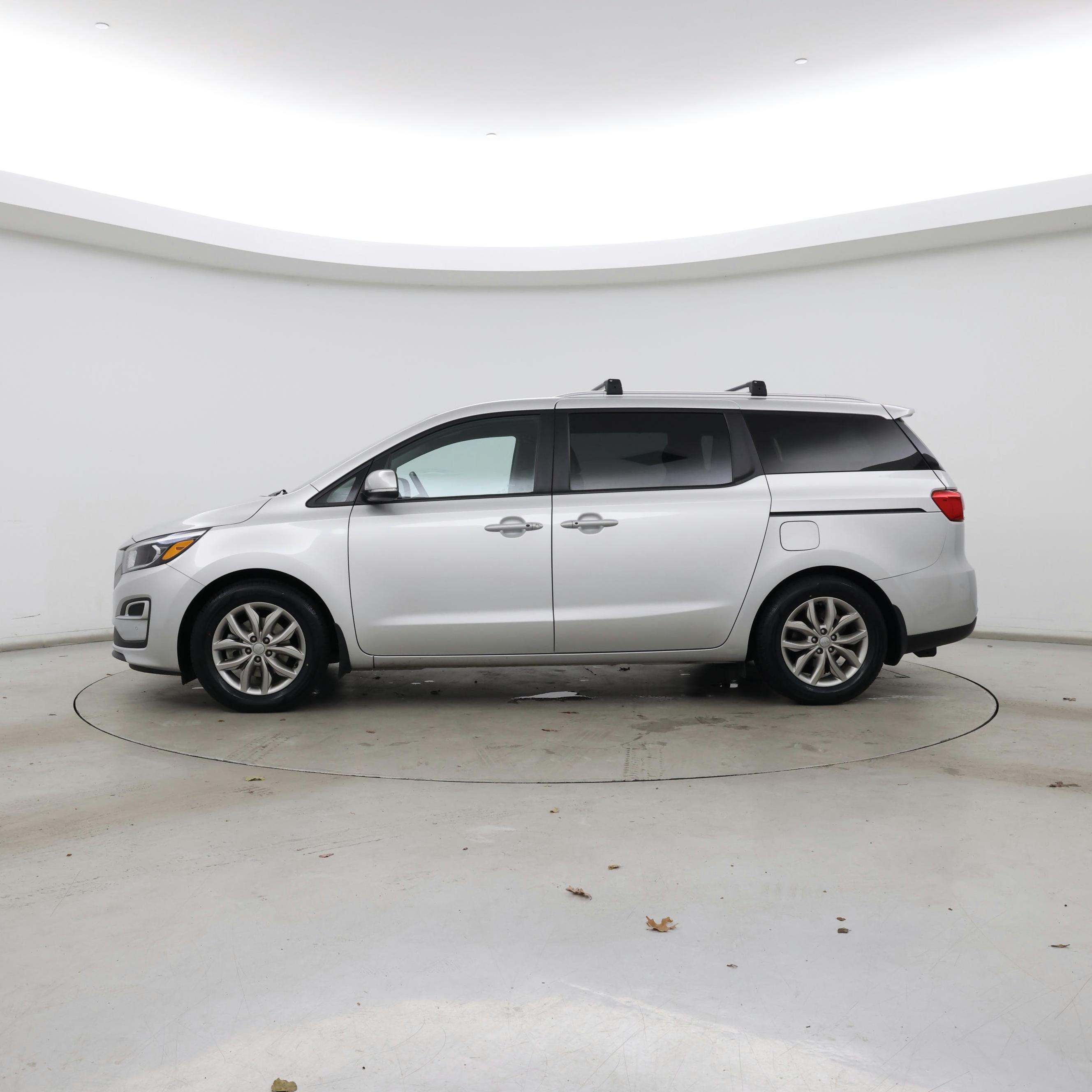 Thumbnail: 2021 Kia Sedona - 3