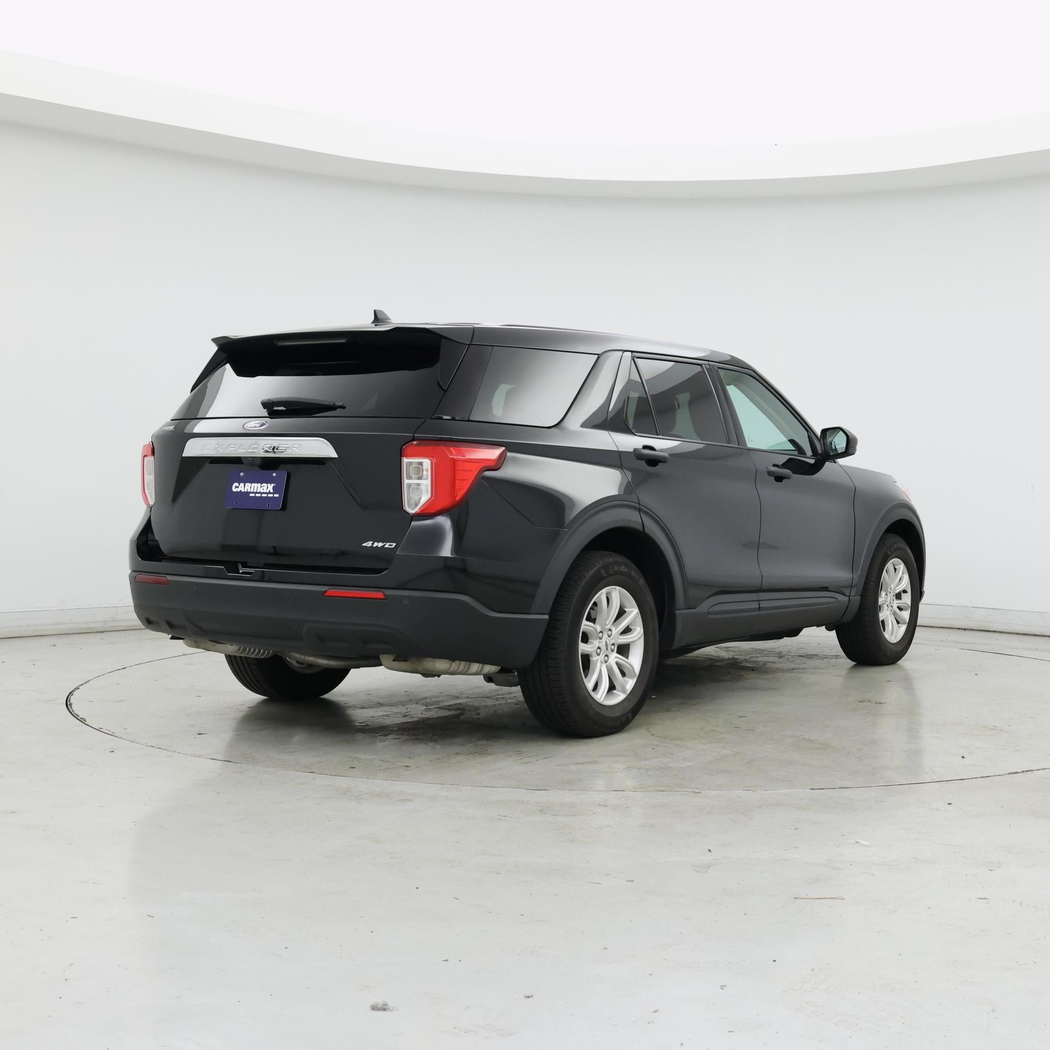 Thumbnail: 2021 Ford Explorer - 8