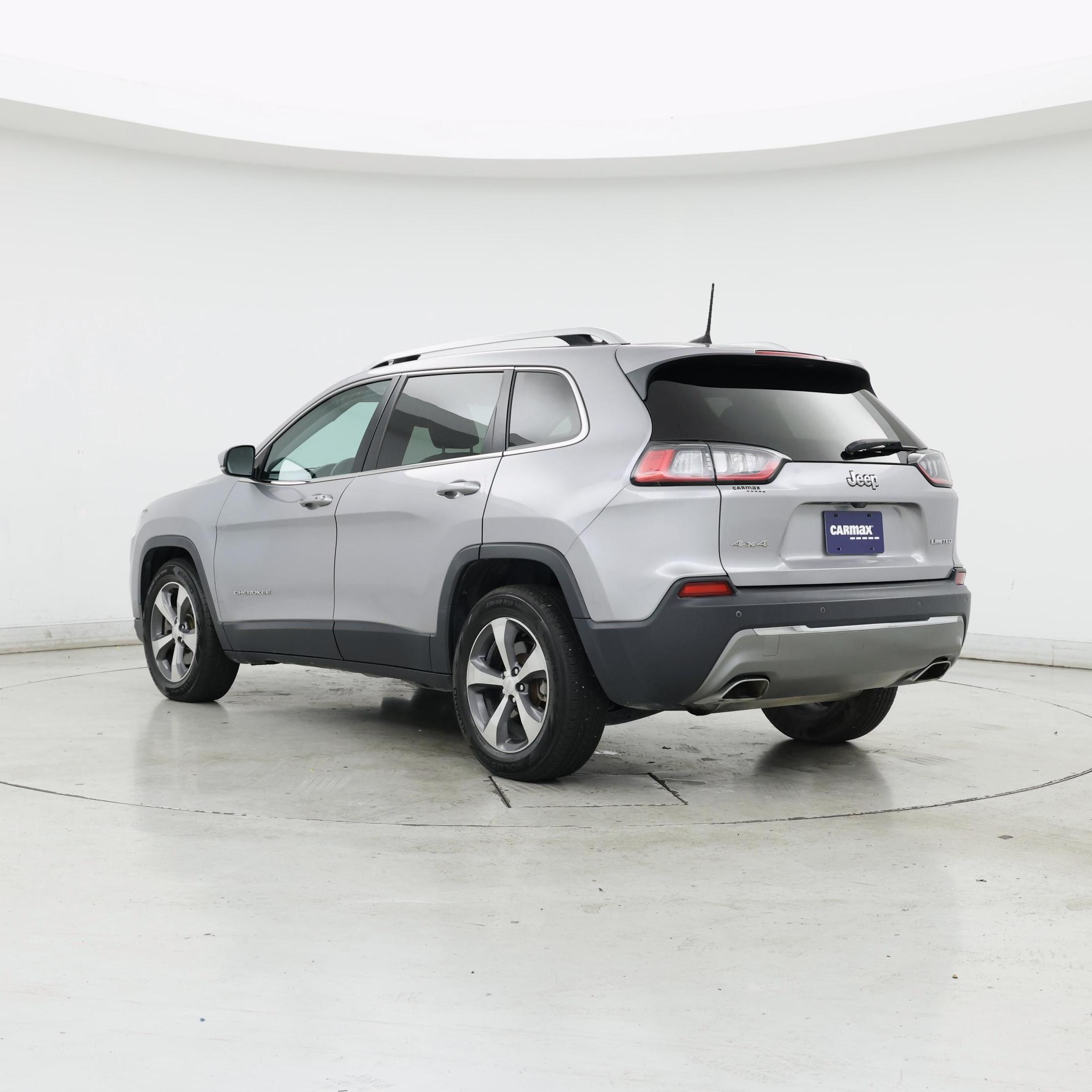 Thumbnail: 2019 Jeep Cherokee - 2