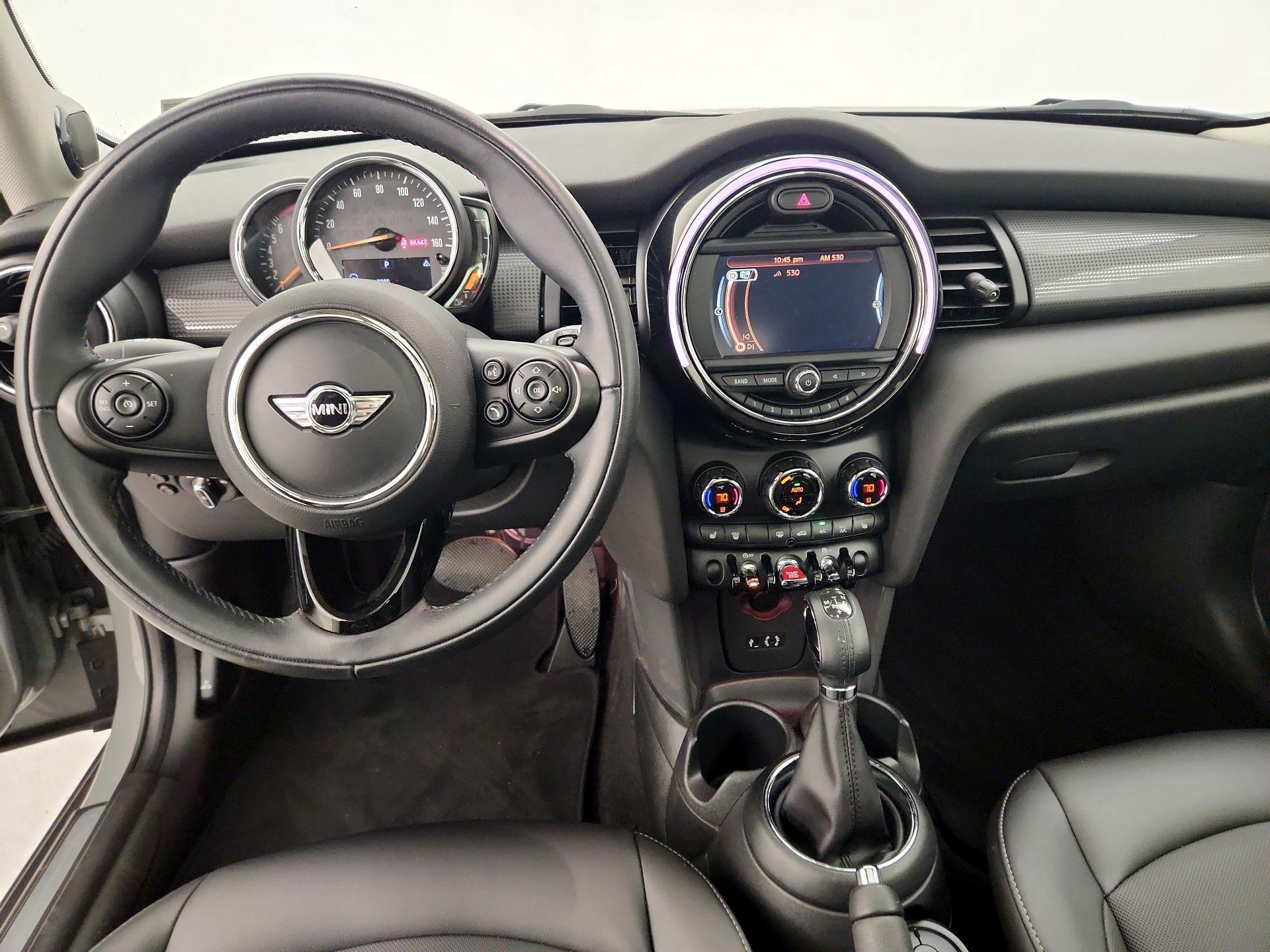 Thumbnail: 2018 MINI Cooper Hardtop - 9