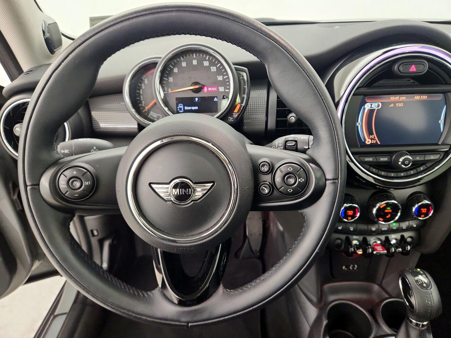 Thumbnail: 2018 MINI Cooper Hardtop - 10