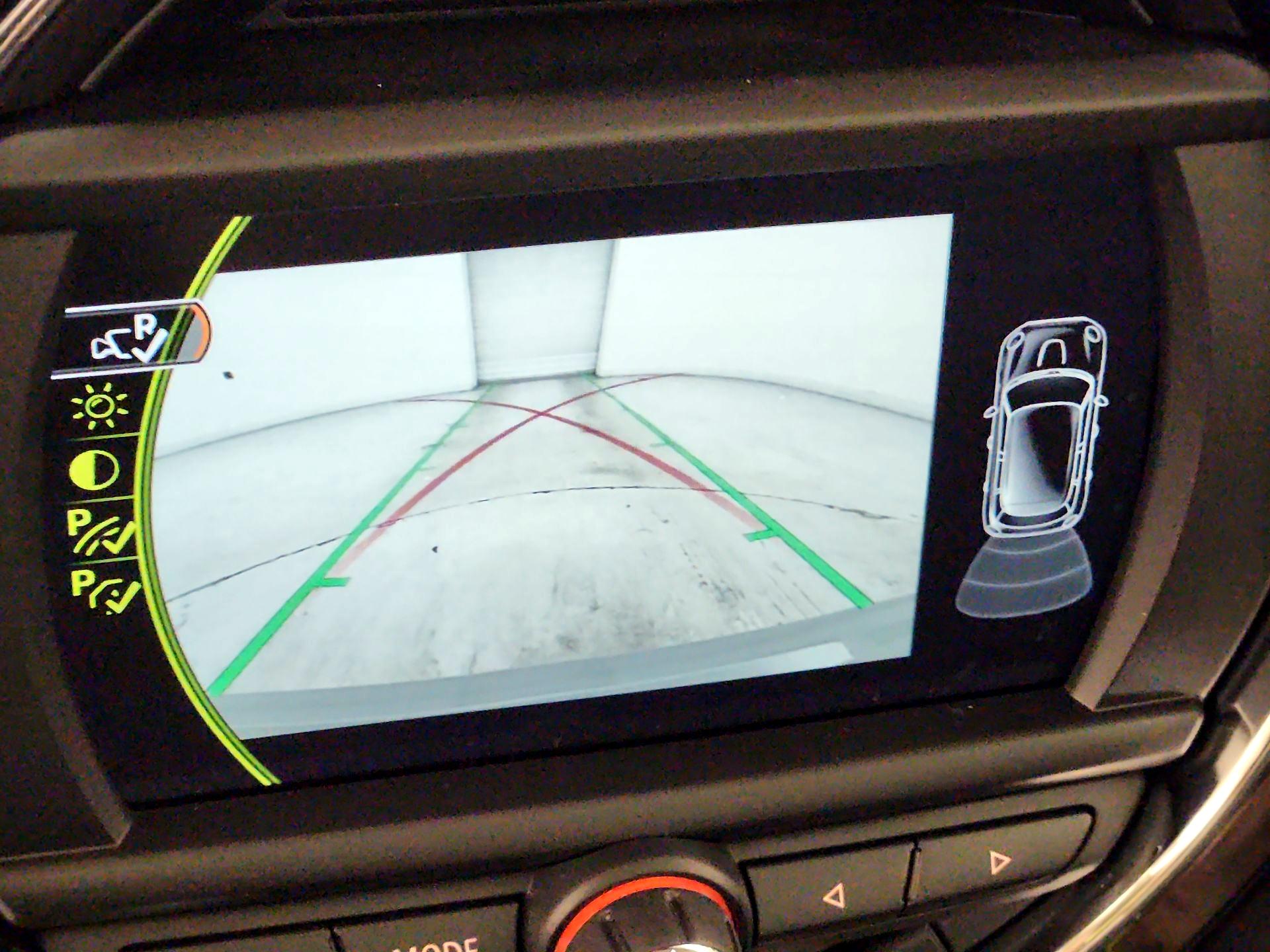 Thumbnail: 2018 MINI Cooper Hardtop - 14