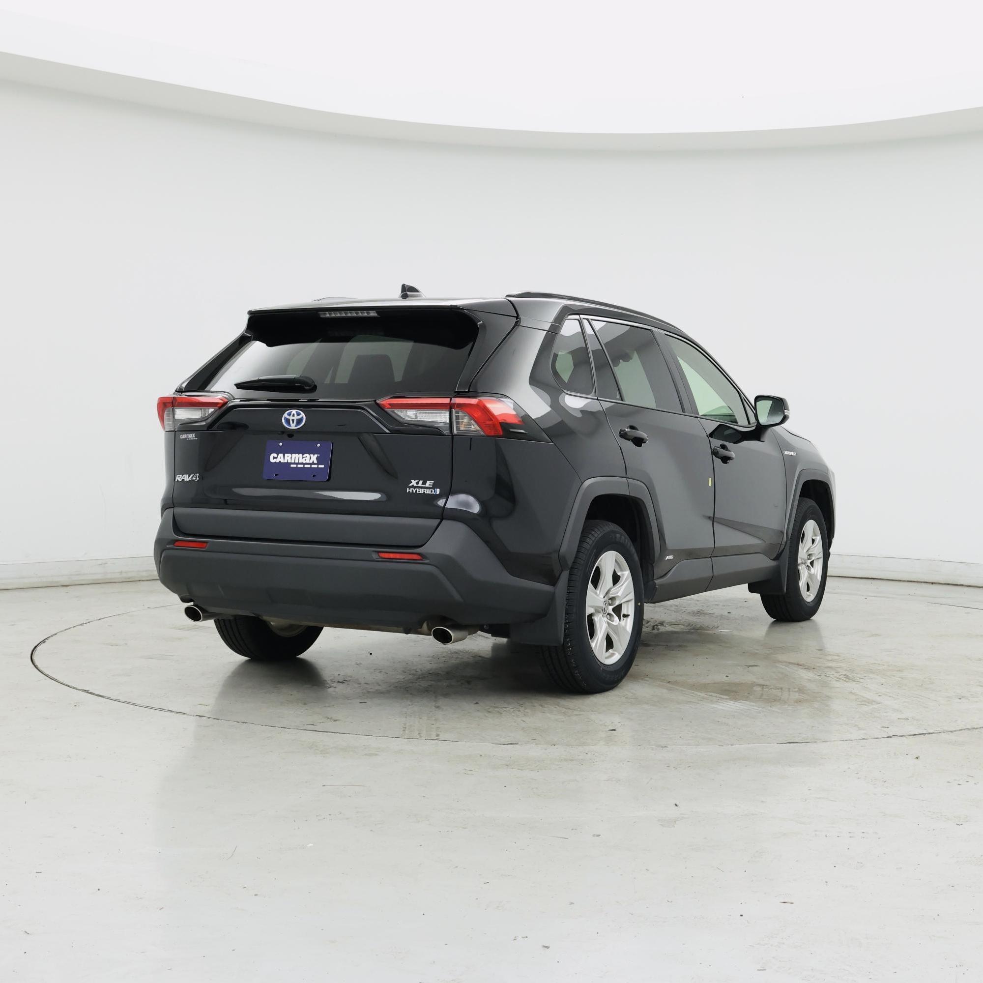 Thumbnail: 2020 Toyota RAV4 - 8