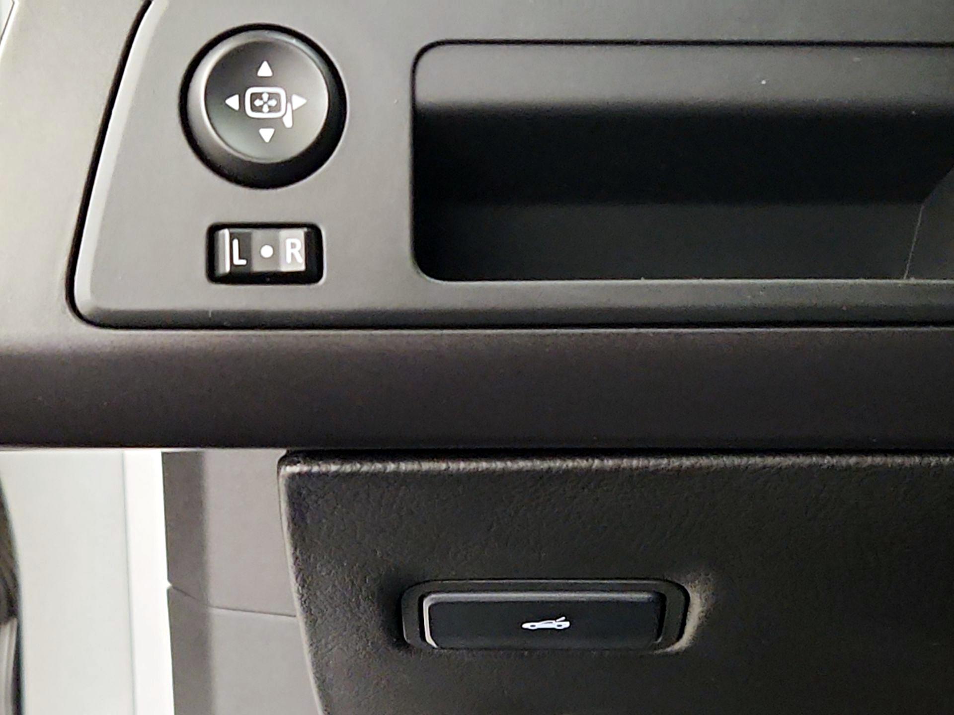 Thumbnail: 2019 Chevrolet Corvette - 12