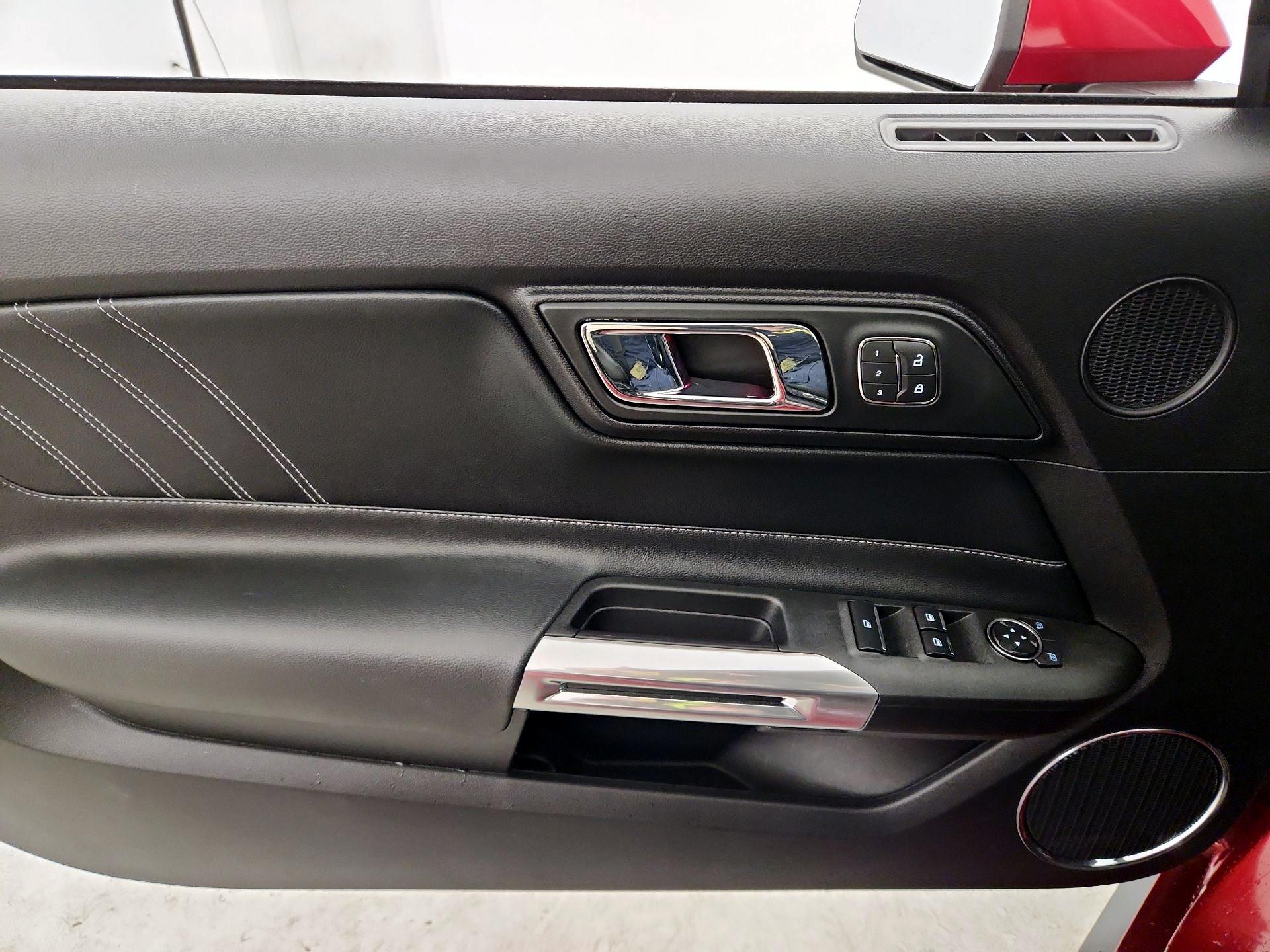 Thumbnail: 2017 Ford Mustang - 12