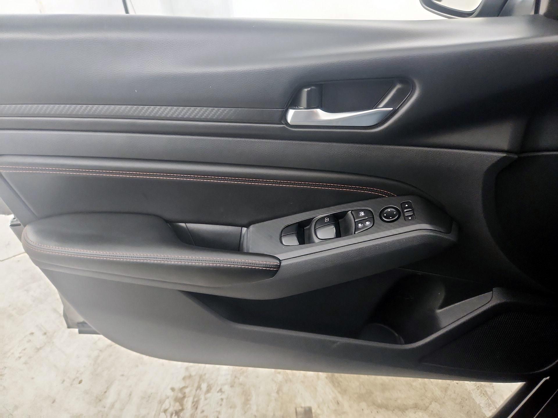 Thumbnail: 2022 Nissan Altima - 12