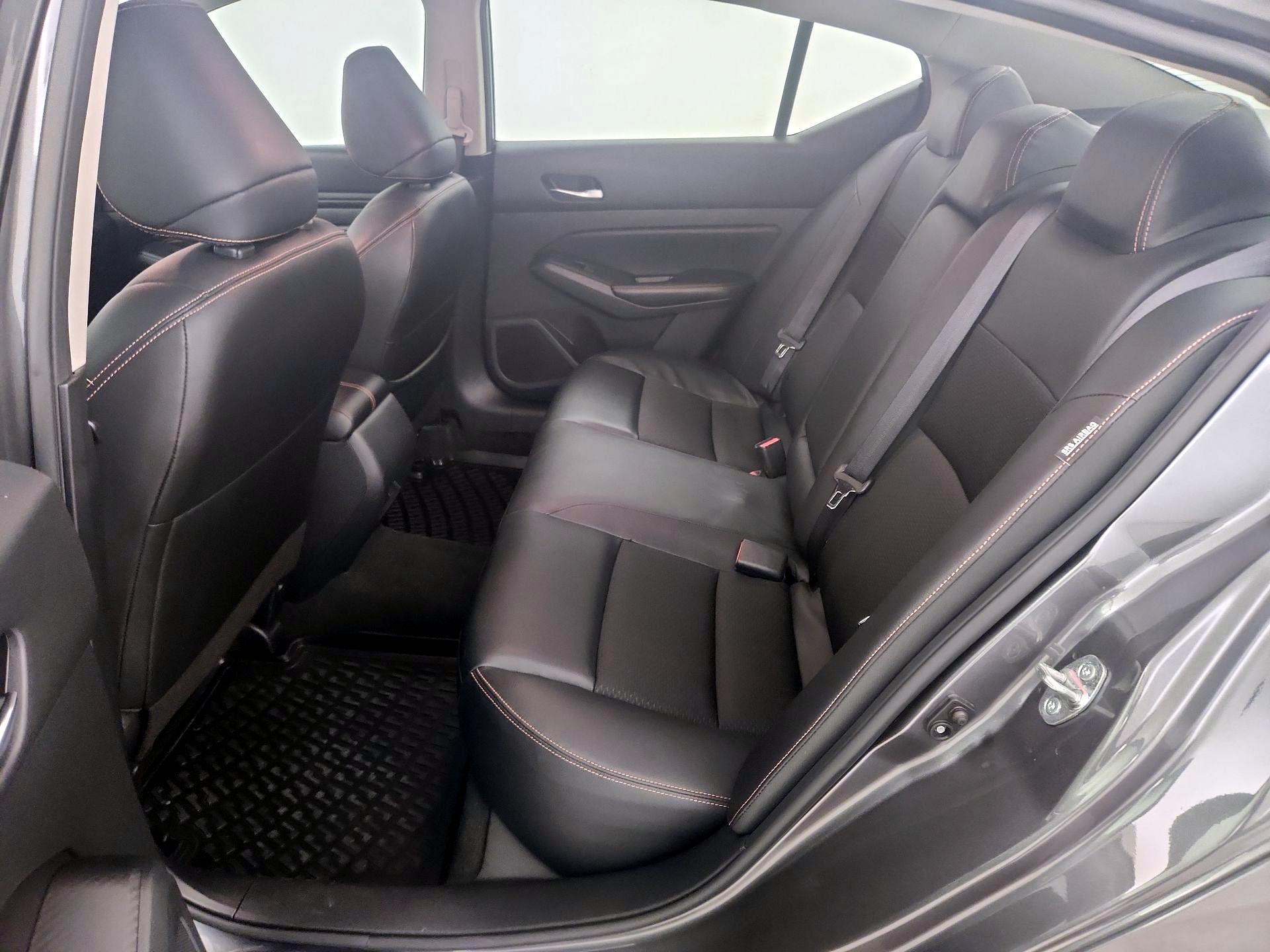 Thumbnail: 2022 Nissan Altima - 18