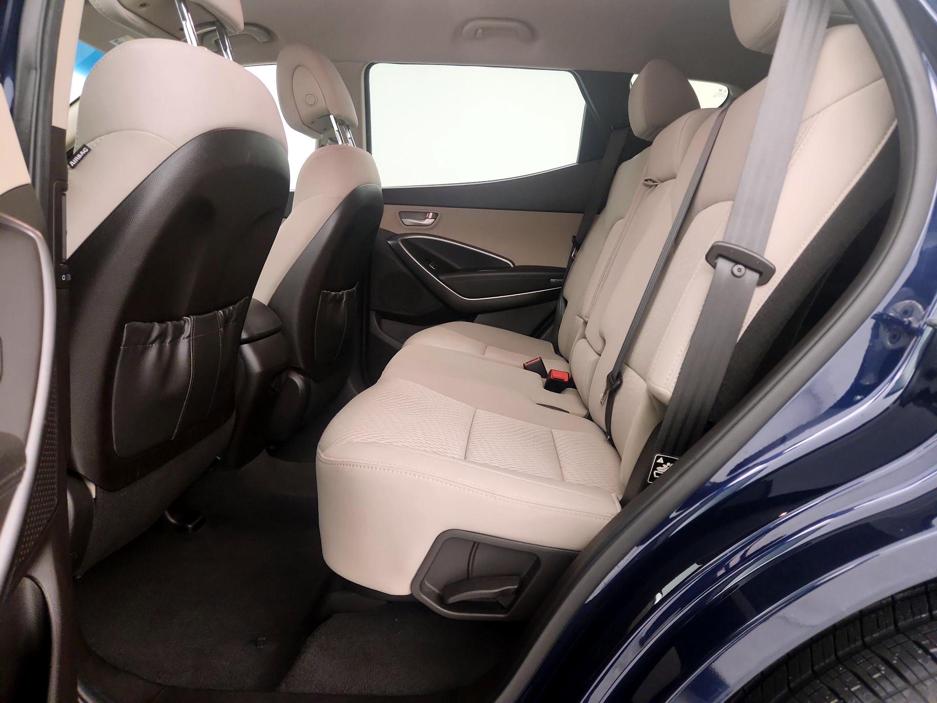 Thumbnail: 2017 Hyundai Santa Fe - 19