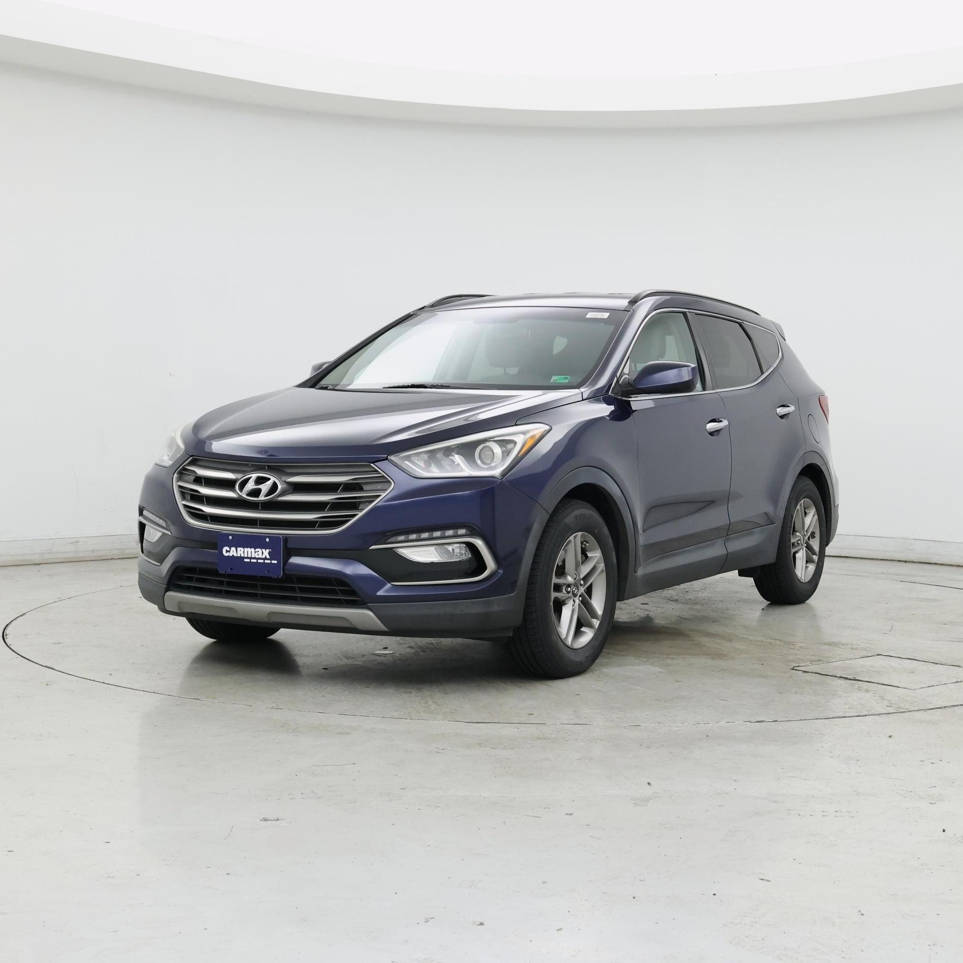 Thumbnail: 2017 Hyundai Santa Fe - 4