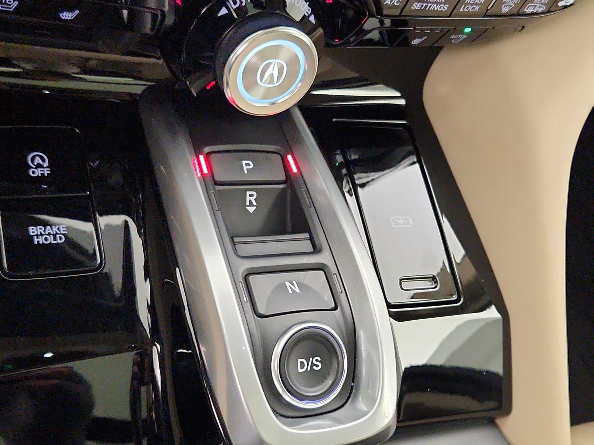 Thumbnail: 2023 Acura MDX - 18