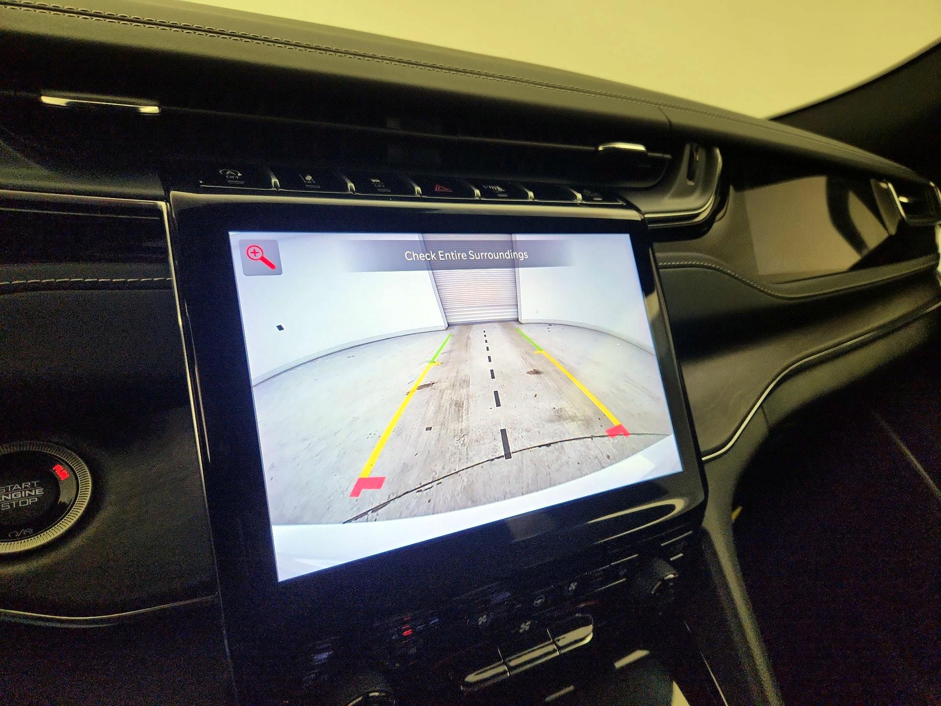 Thumbnail: 2023 Jeep Grand Cherokee - 15