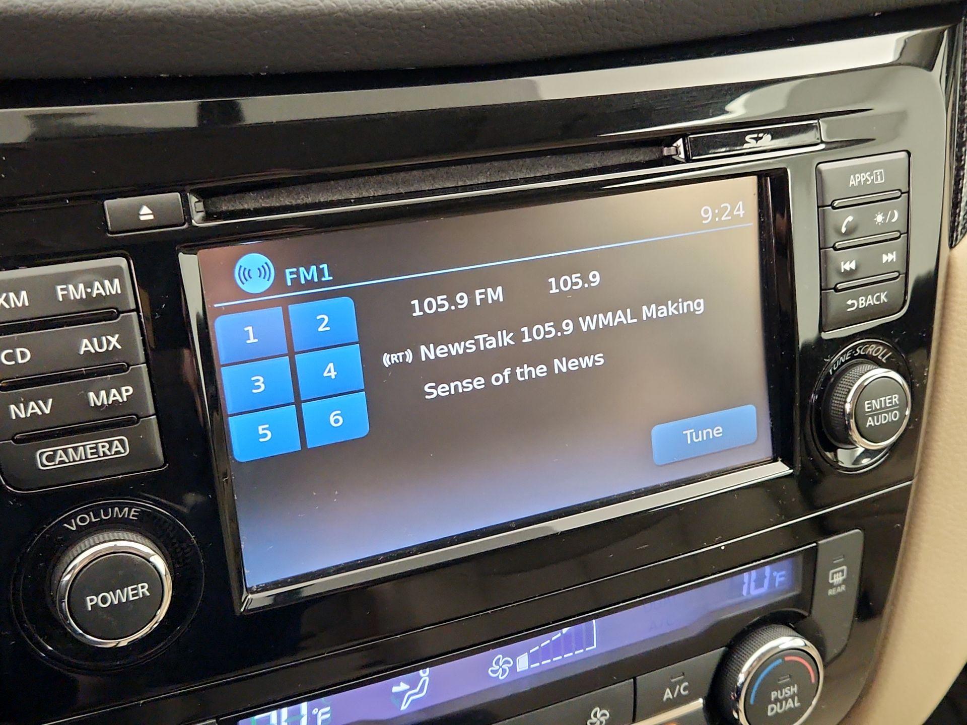 Thumbnail: 2016 Nissan Rogue - 15