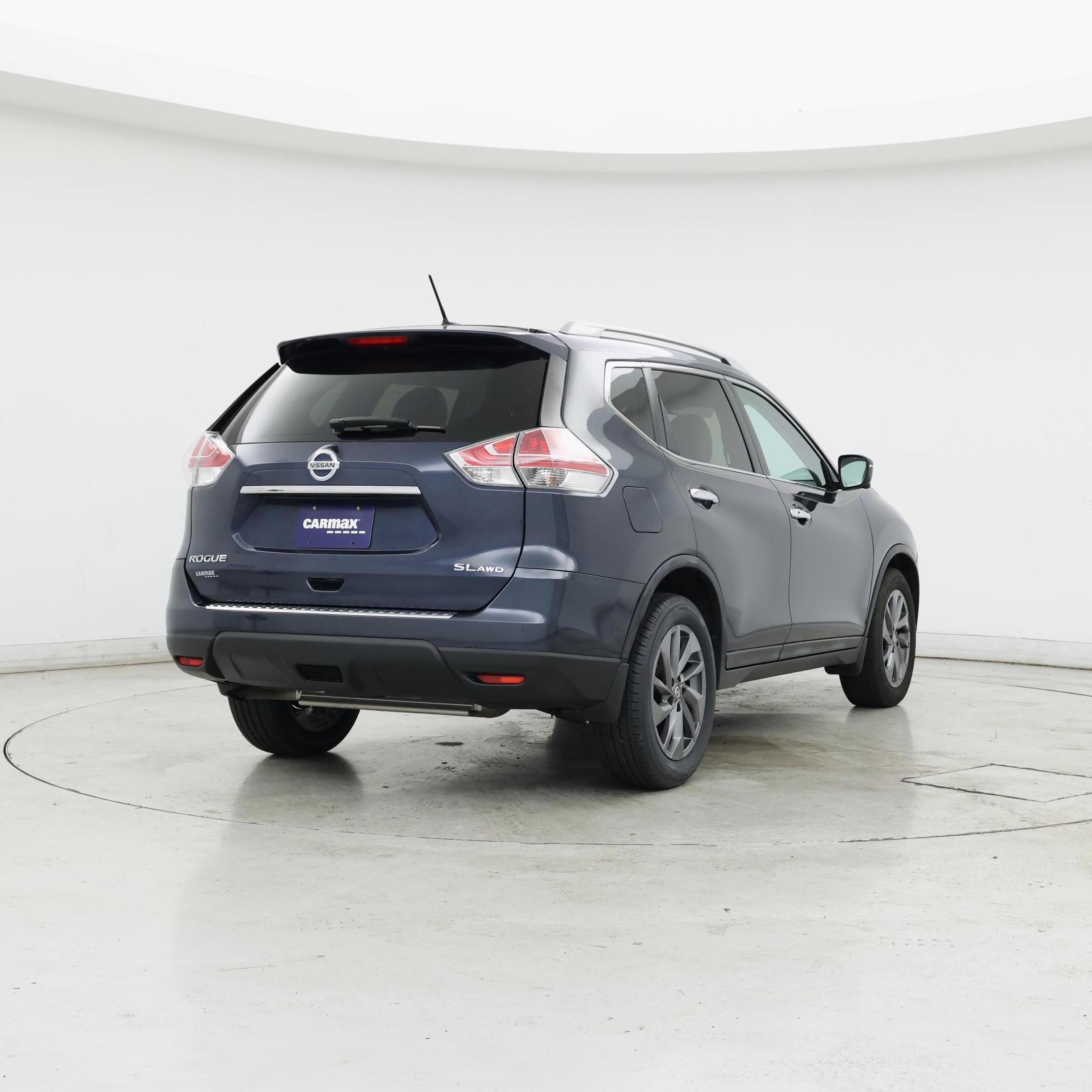 Thumbnail: 2016 Nissan Rogue - 8