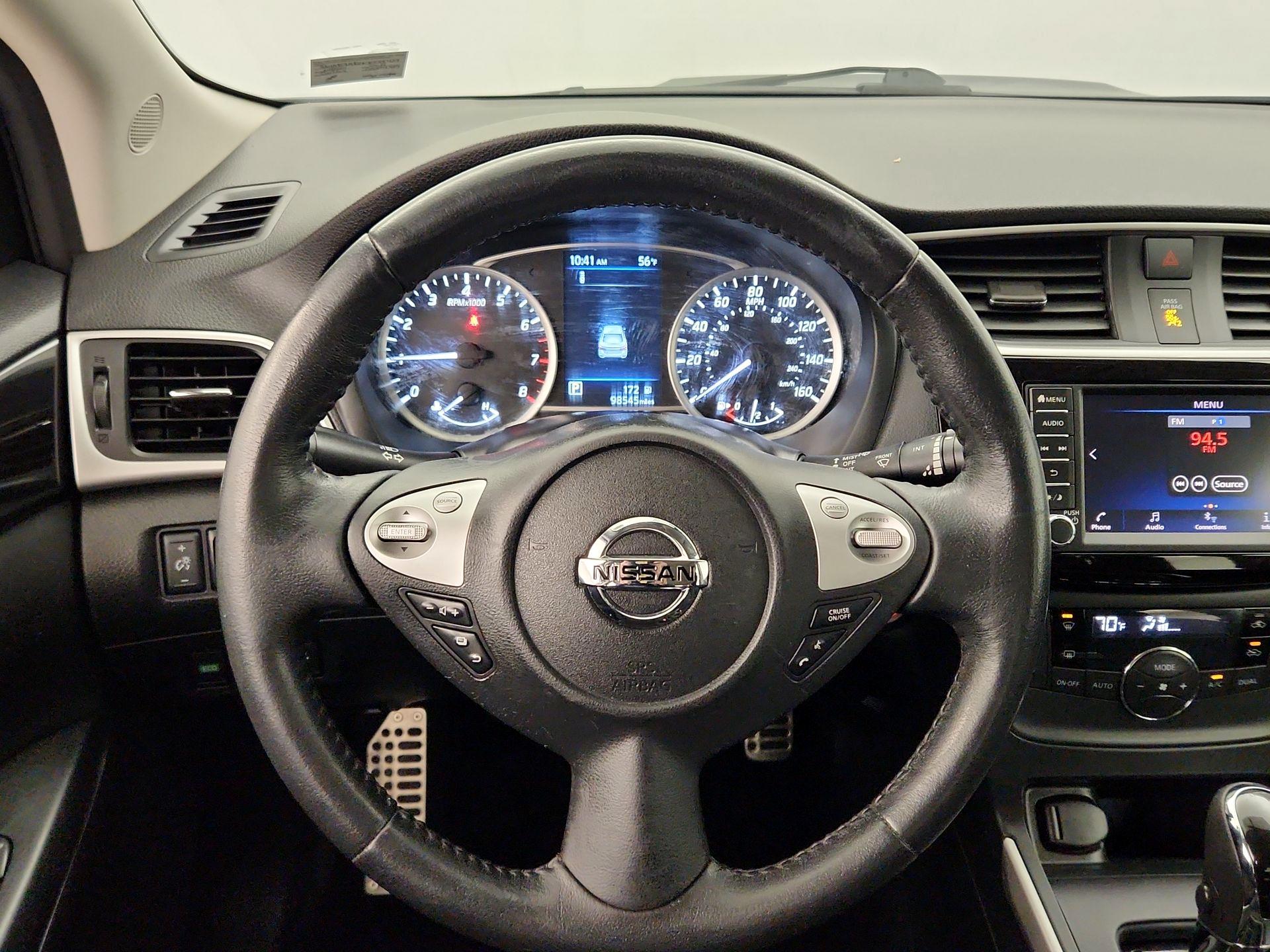 Thumbnail: 2019 Nissan Sentra - 10