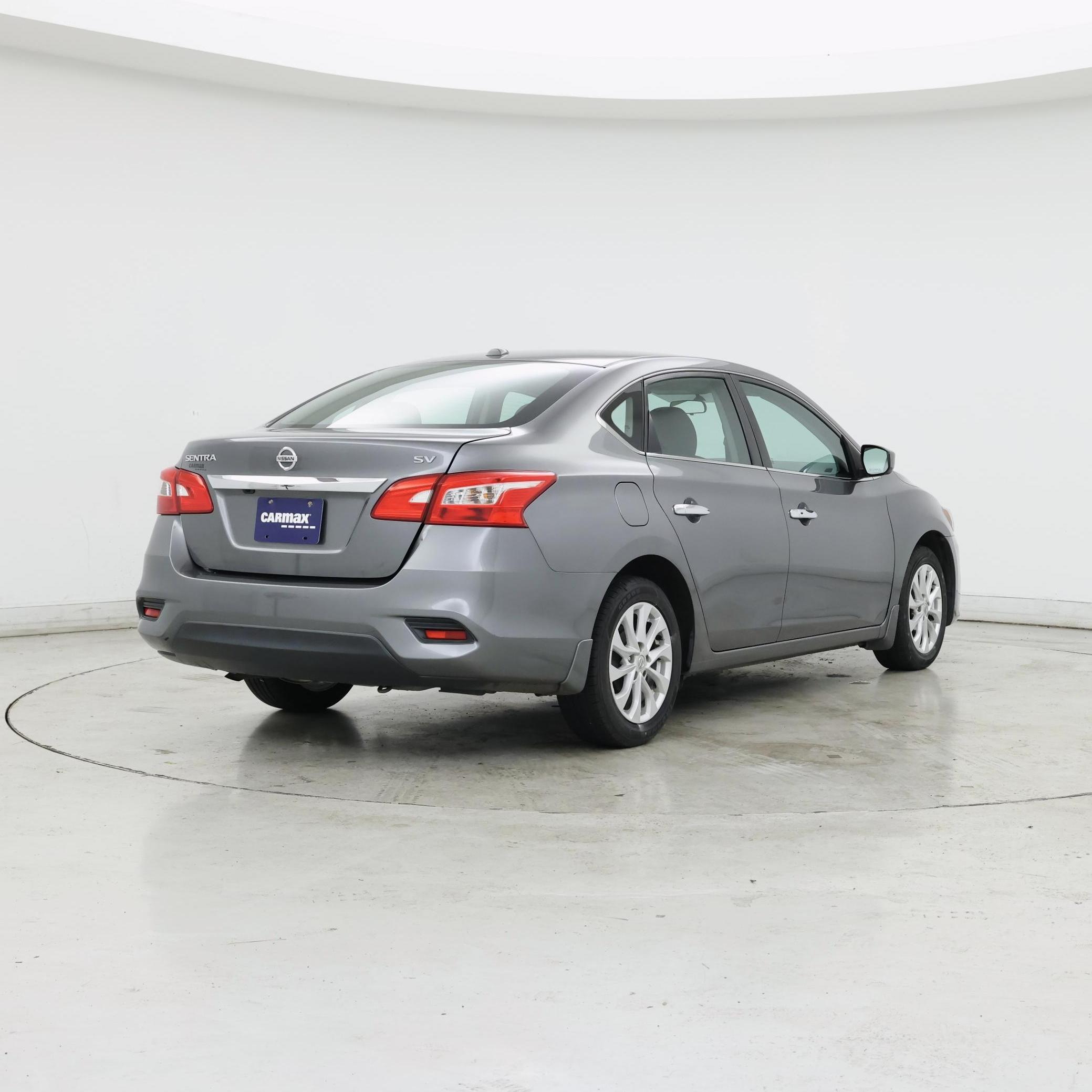 Thumbnail: 2019 Nissan Sentra - 8