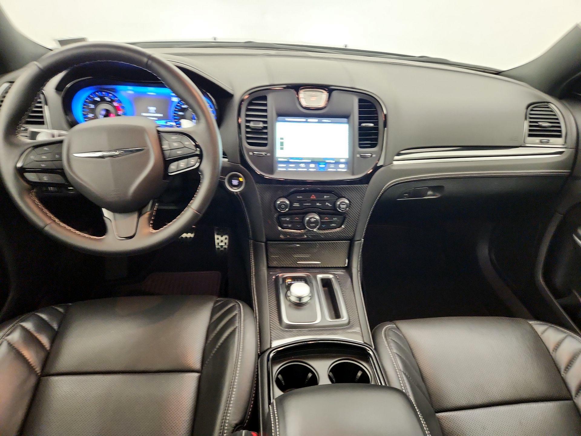 Thumbnail: 2023 Chrysler 300 - 9