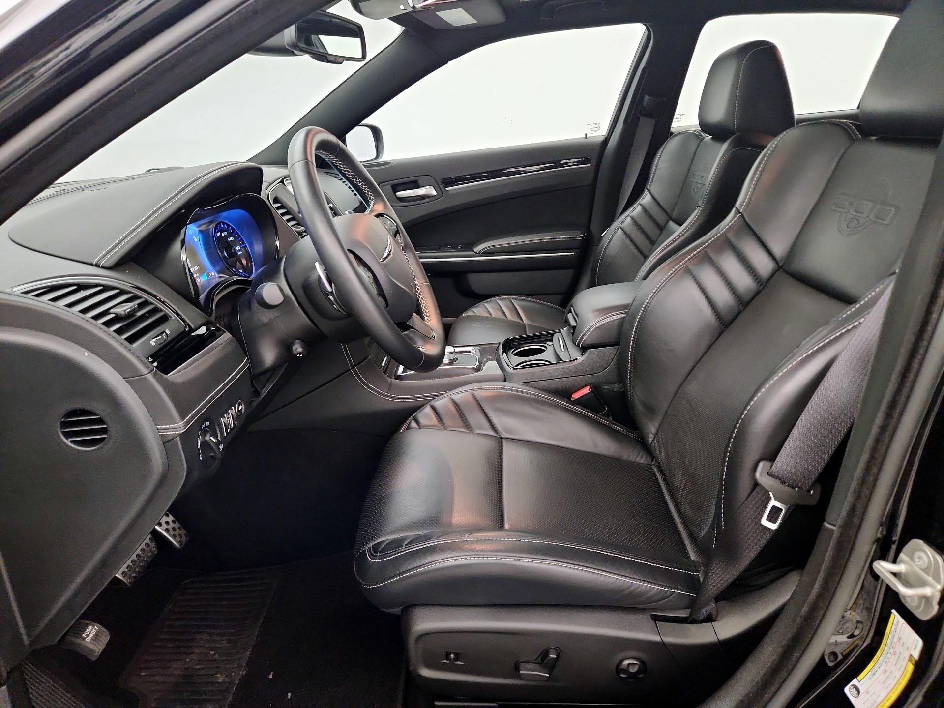 Thumbnail: 2023 Chrysler 300 - 11