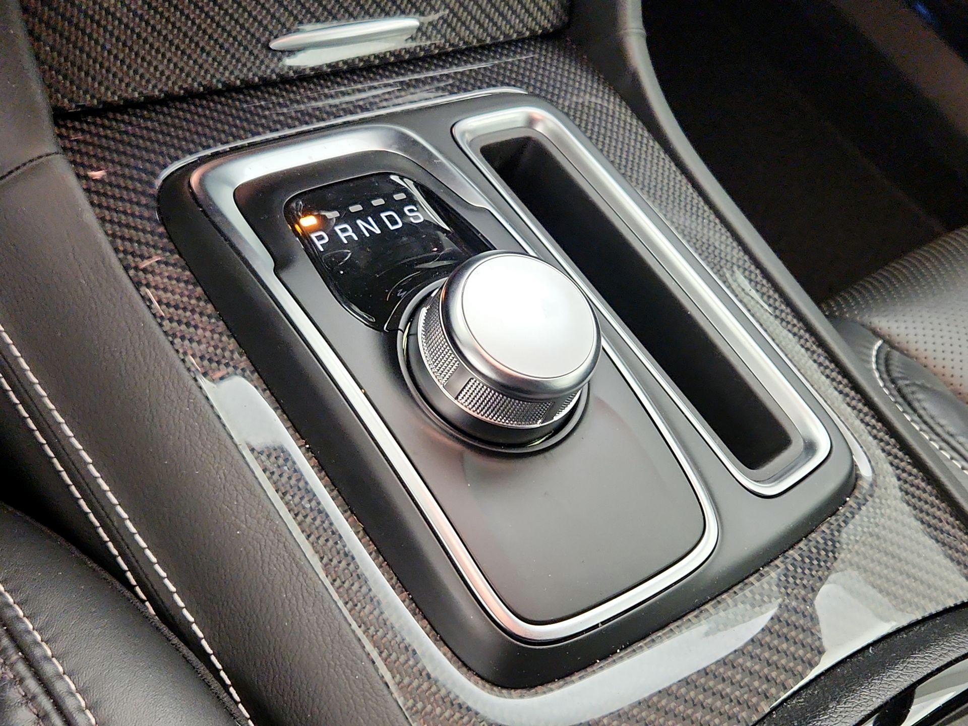 Thumbnail: 2023 Chrysler 300 - 18